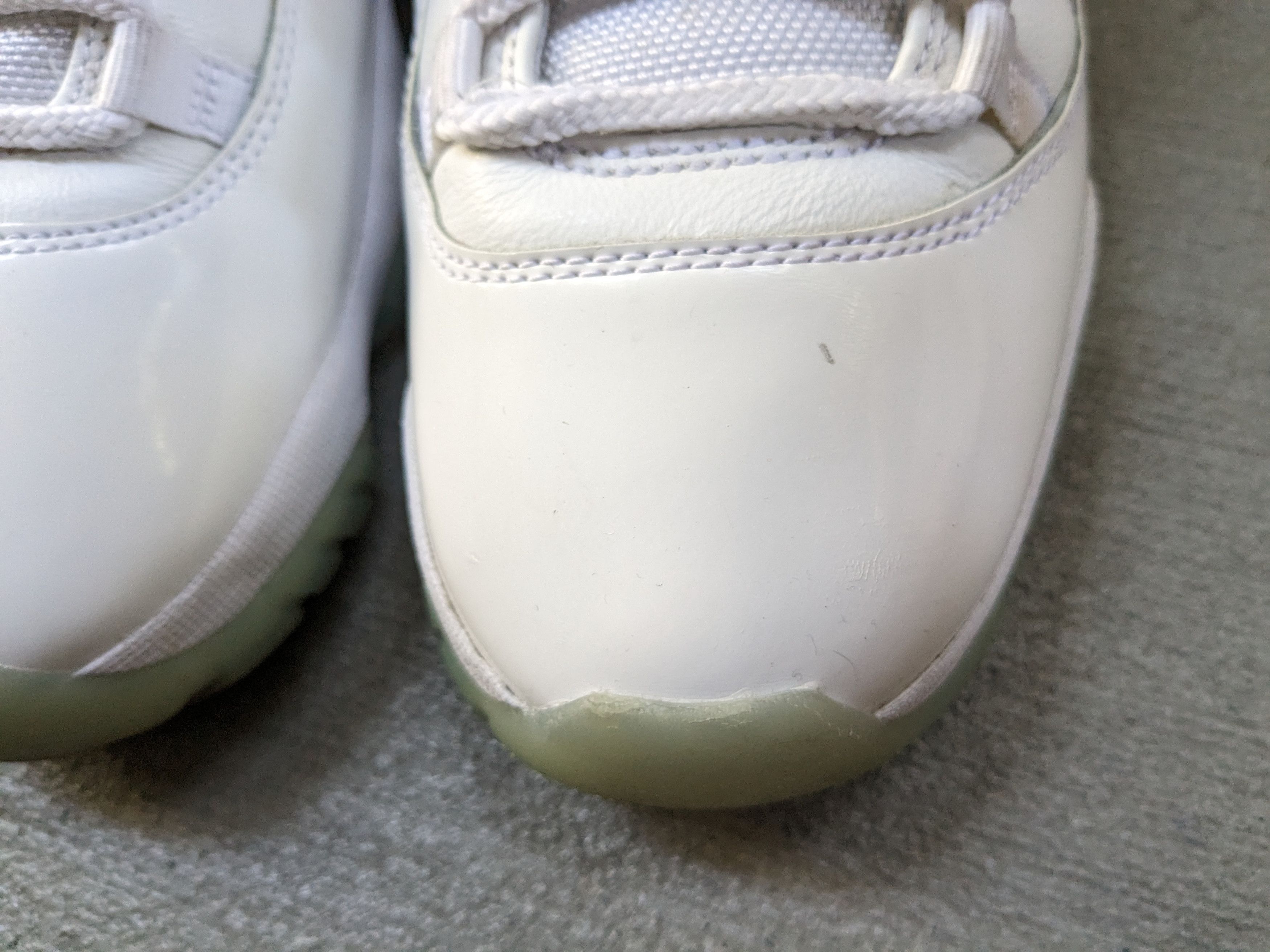 Jordan Brand × Nike Nike Air Jordan 11 Retro Legend Blue Low White AV2187-117 Size US 9.5 / EU 42-43 - 5 Thumbnail