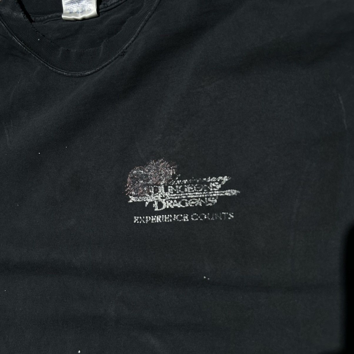 Vintage Dungeons & Dragons T-Shirt Size US XL / EU 56 / 4 - 1 Thumbnail