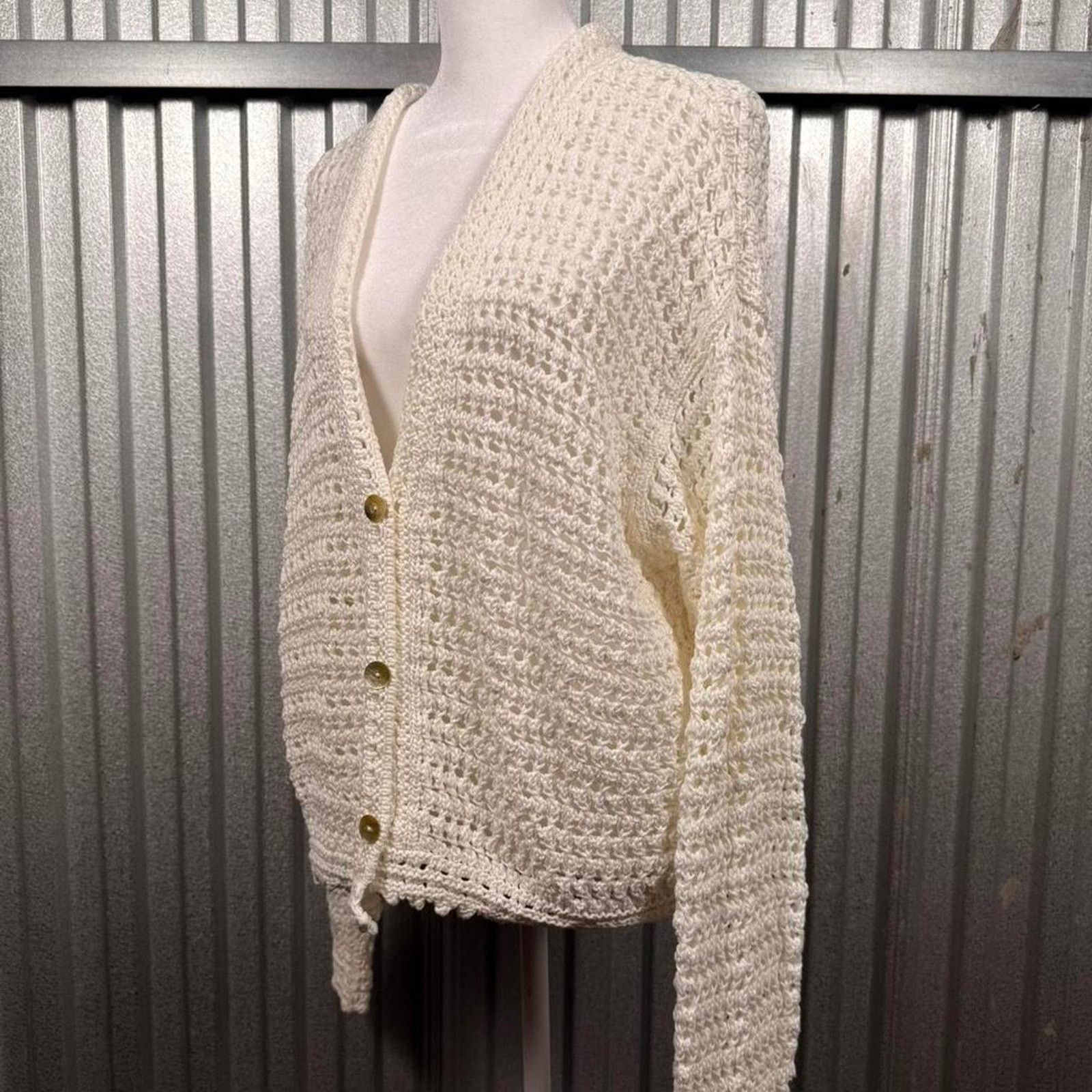Vince Vince cream crochet cardigan length Size L / US 10 / IT 46 - 6 Thumbnail