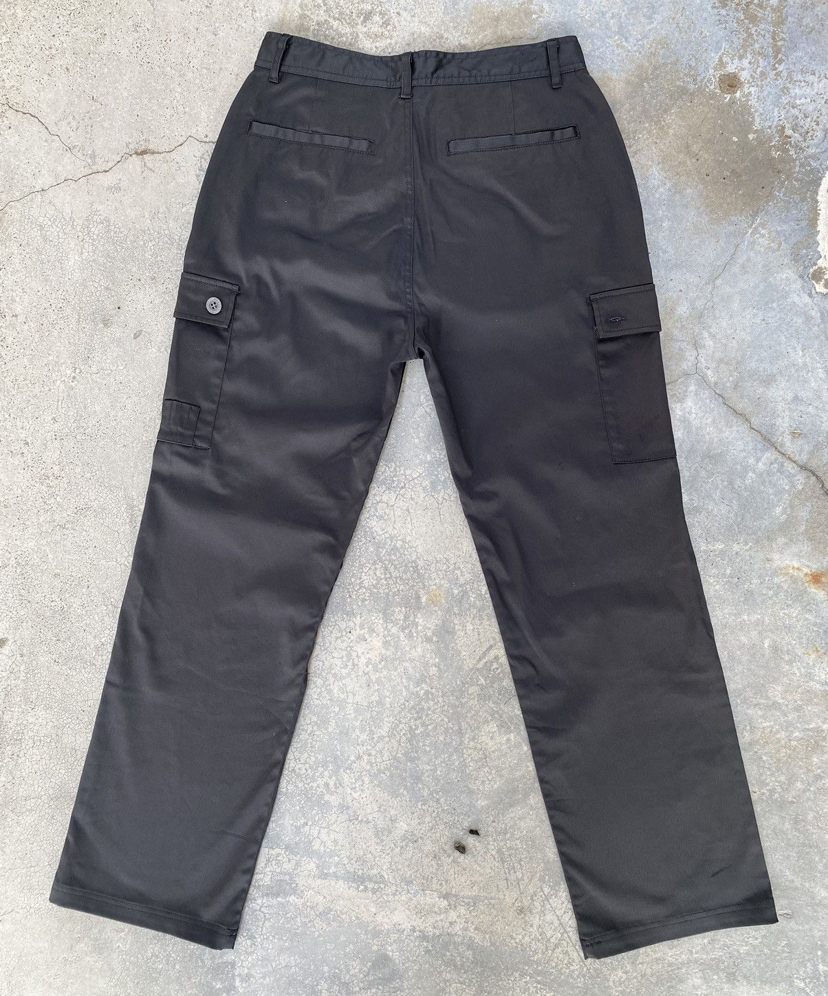 Oakley Vintage Oakley Small Logo Black Cargo Pants Size US 30 / EU 46 - 2 Thumbnail