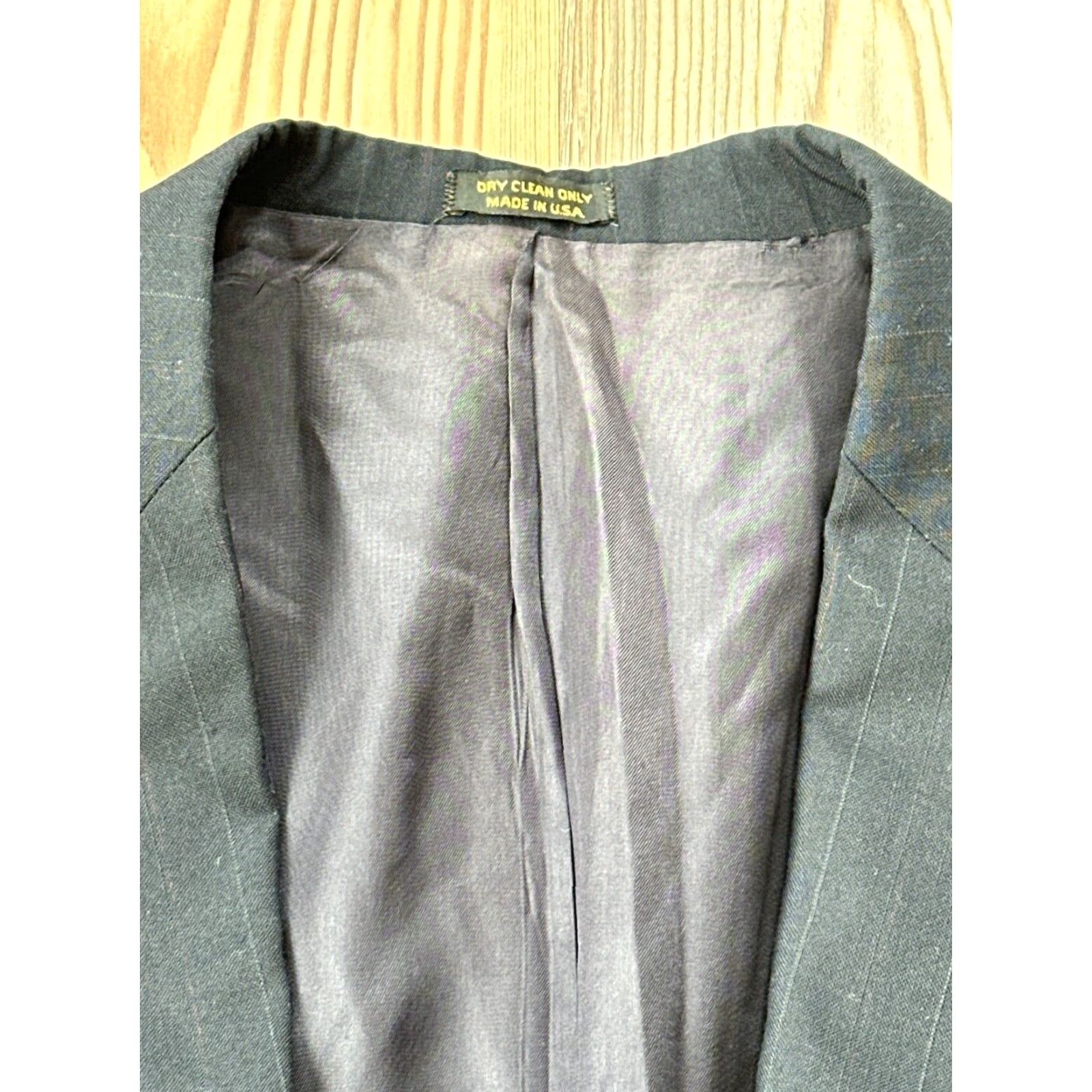 Vintage VINTAGE Andhurst Men's Suit Navy PinStripe 42L 2 Piece Notch Lapel 2-Button Single-Breasted Regular Mens Boy? Size 42R - 7 Thumbnail