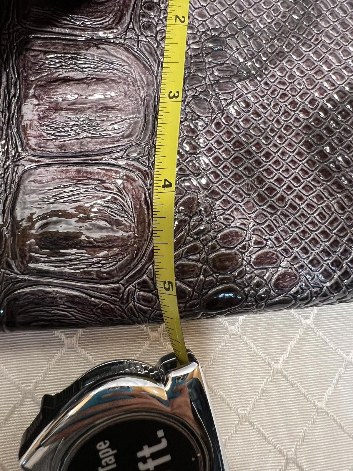 The Unbranded Brand Women’s Lightweight Snake Skin Design Snap Clutch Purse Size ONE SIZE - 6 Thumbnail