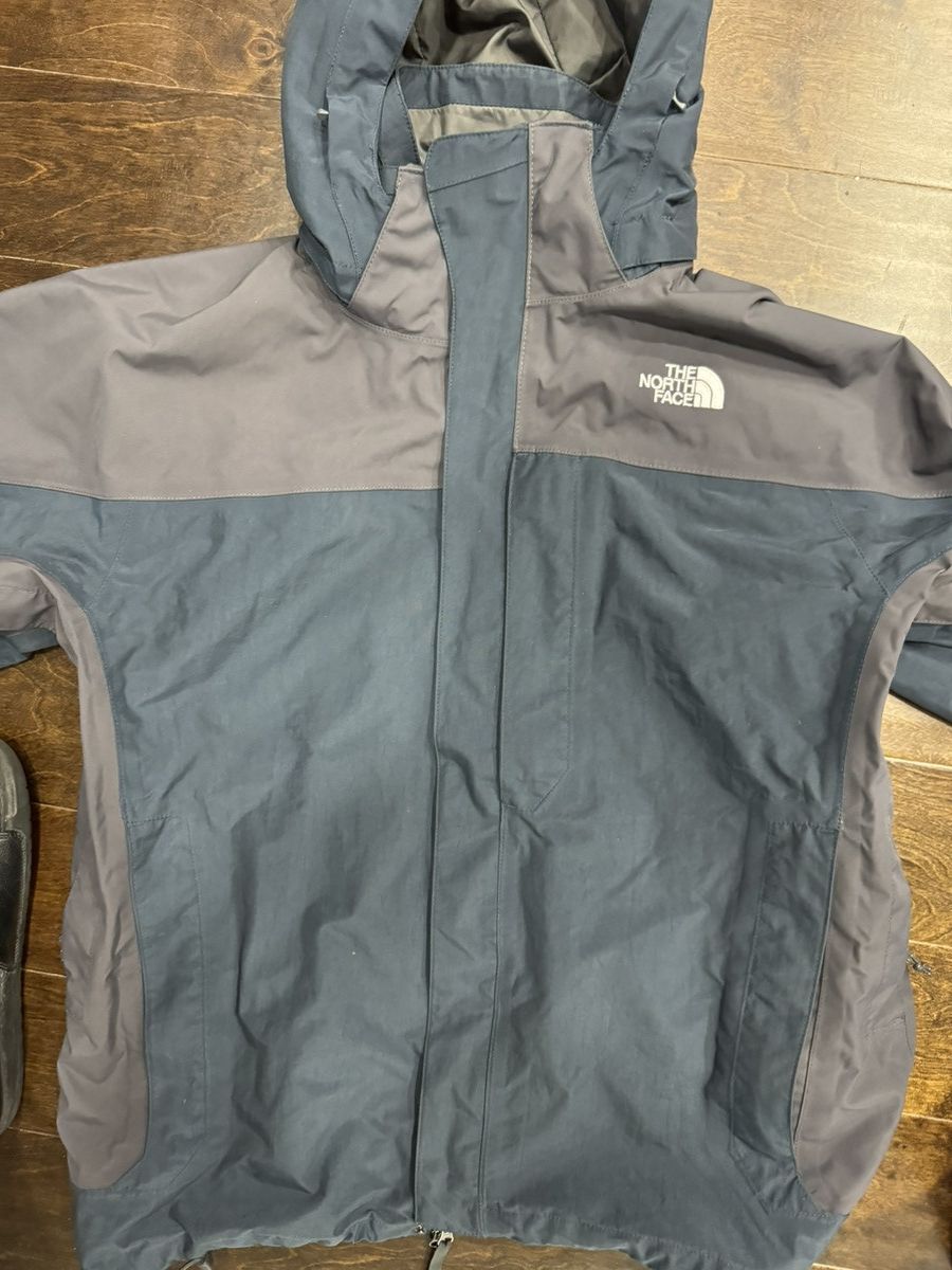 The North Face Navy Blue The North Face Waterproof Windbreaker Jacket Size US L / EU 52-54 / 3 - 8 Thumbnail