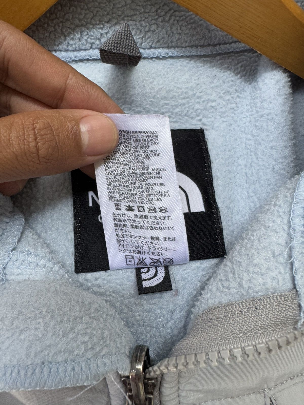 The North Face VINTAGE THE NORTH FACE DENALI FLEECE JACKET IN THE SKY BLUE Size M / US 6-8 / IT 42-44 - 8 Thumbnail