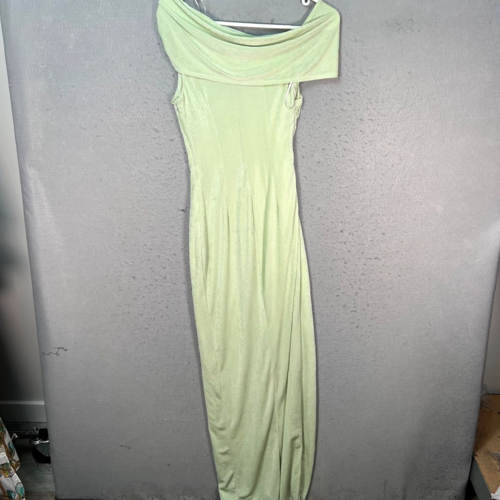 Vintage Katie May Womens XS Light Green Off-Shoulder Ruched Evening Gown Dress Long Formal Wedding Party Cocktail Ruched Gown Womens XS Green Katie May Size XS / US 0-2 / IT 36-38 - 2 Thumbnail