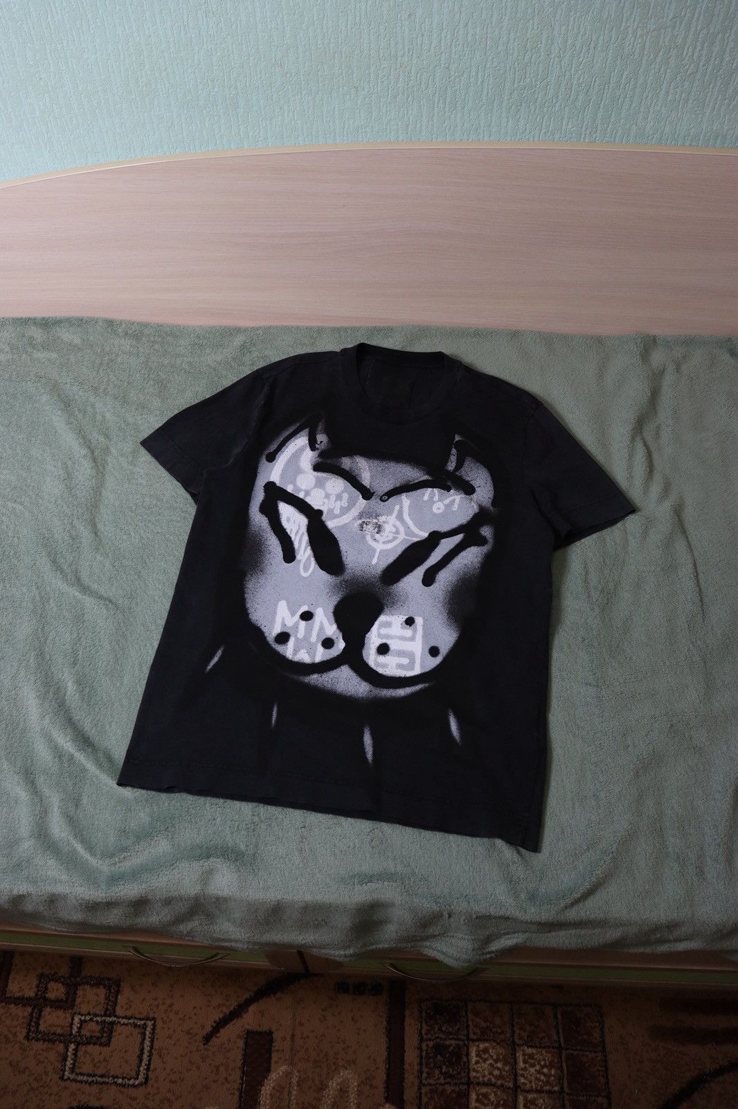 Givenchy x Chito Graphic Tee Rare Dog Print Designer Piece