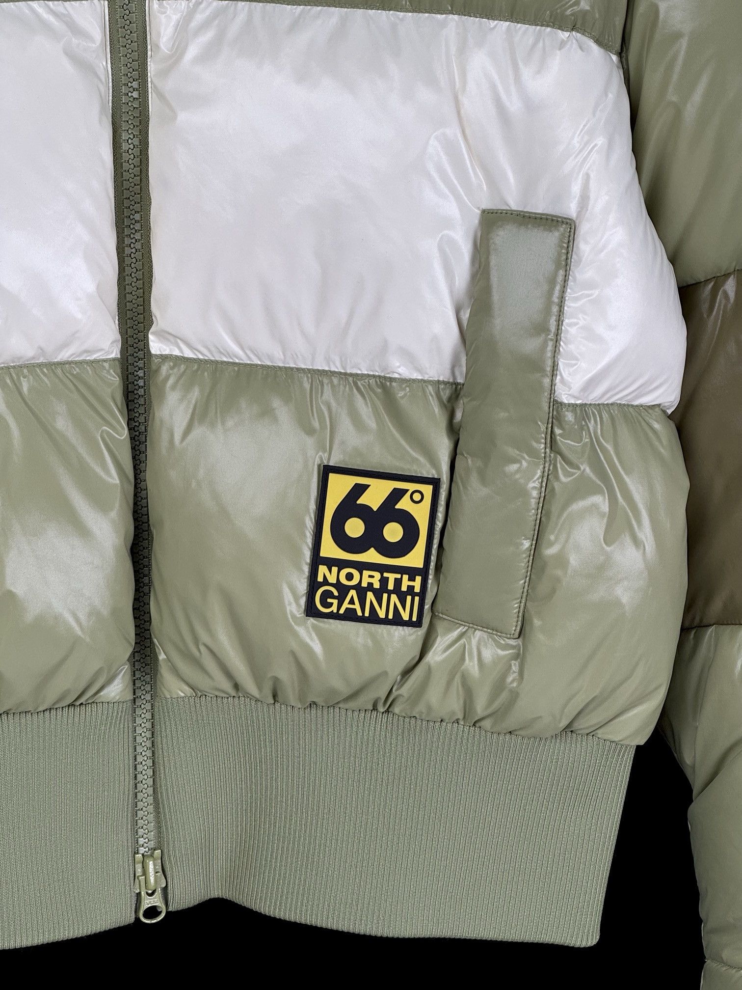 66 North 66° North x GANNI Askja Down Bomber Jacket Size S / US 4 / IT 40 - 4 Thumbnail