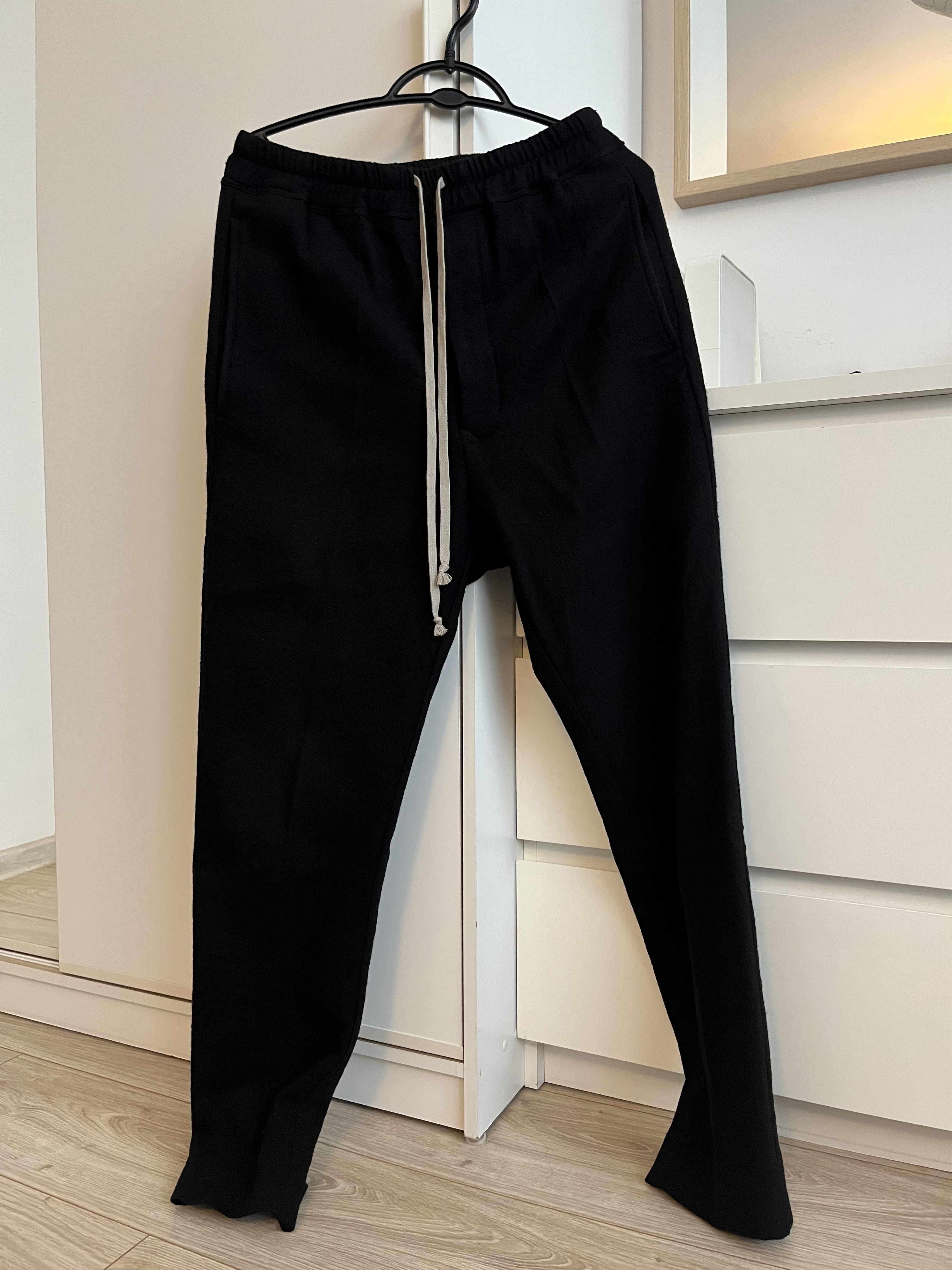 image of Rick Owens Luxor Astaires Slim Drawstraing Pants in Black, Men's (Size 30)