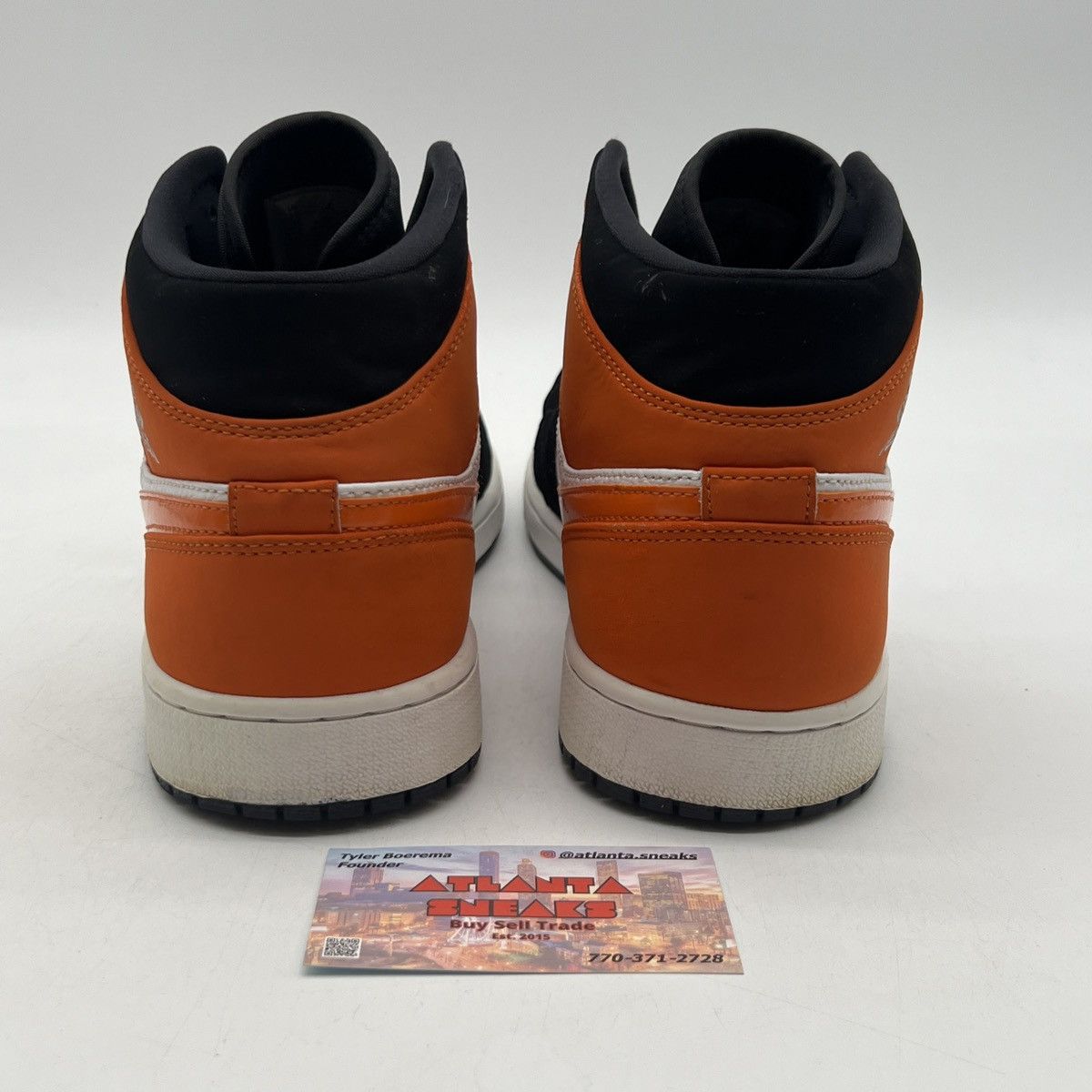 Nike Air Jordan 1 mid shattered backboard Size US 12 / EU 45 - 3 Thumbnail