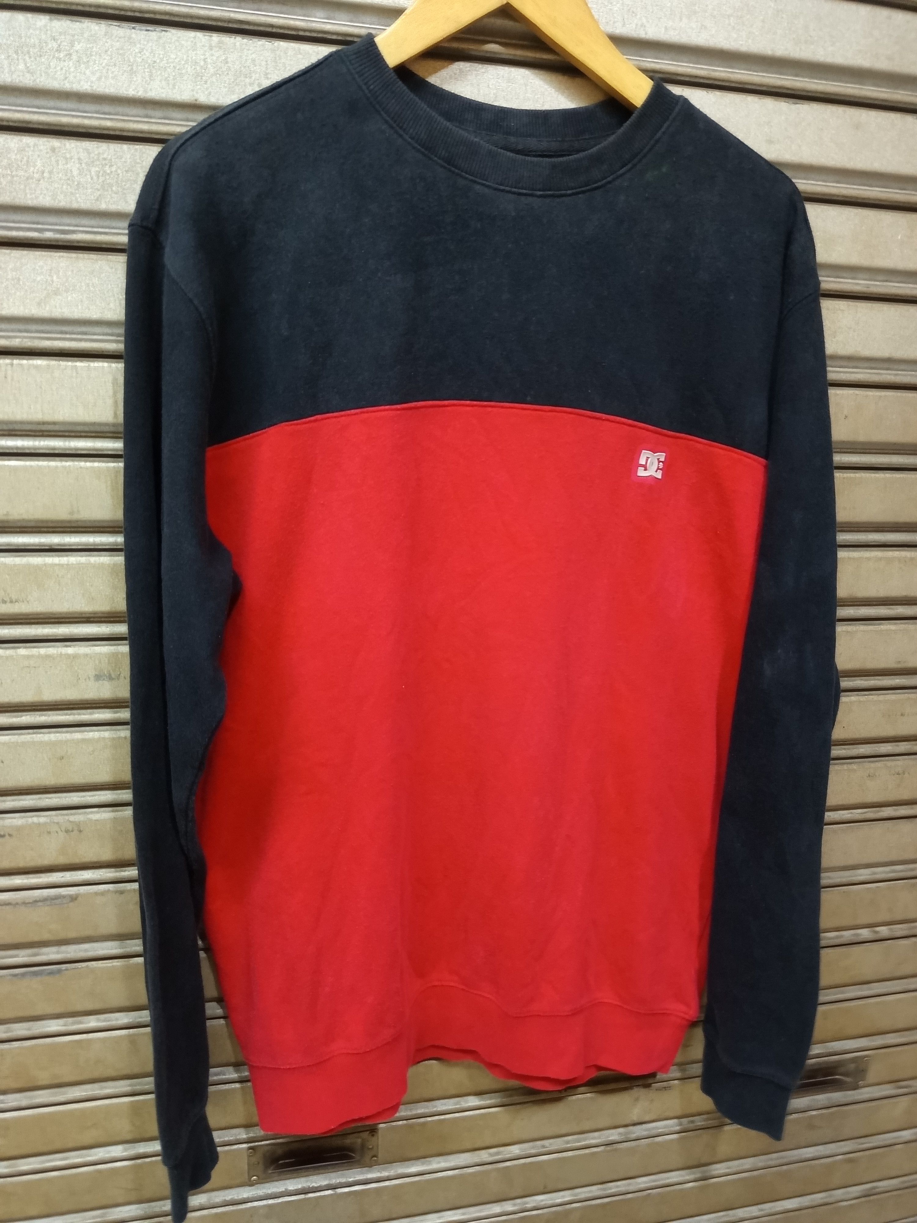 DC DC Skateboard Crewneck Size US M / EU 48-50 / 2 - 3 Thumbnail