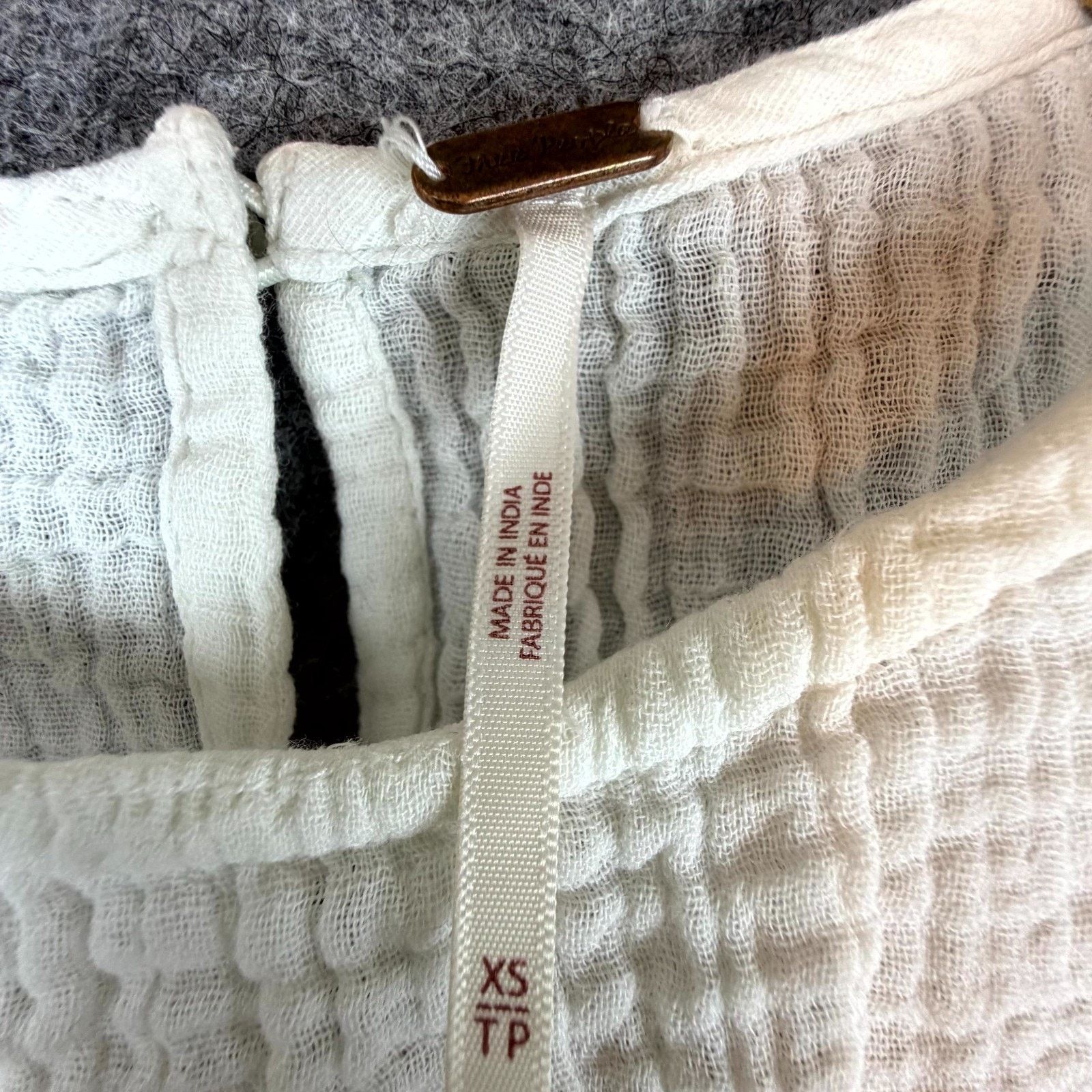 Free People Free People Top Women XS White Ruffle Soft Girl Picnic Size XS / US 0-2 / IT 36-38 - 3 Thumbnail