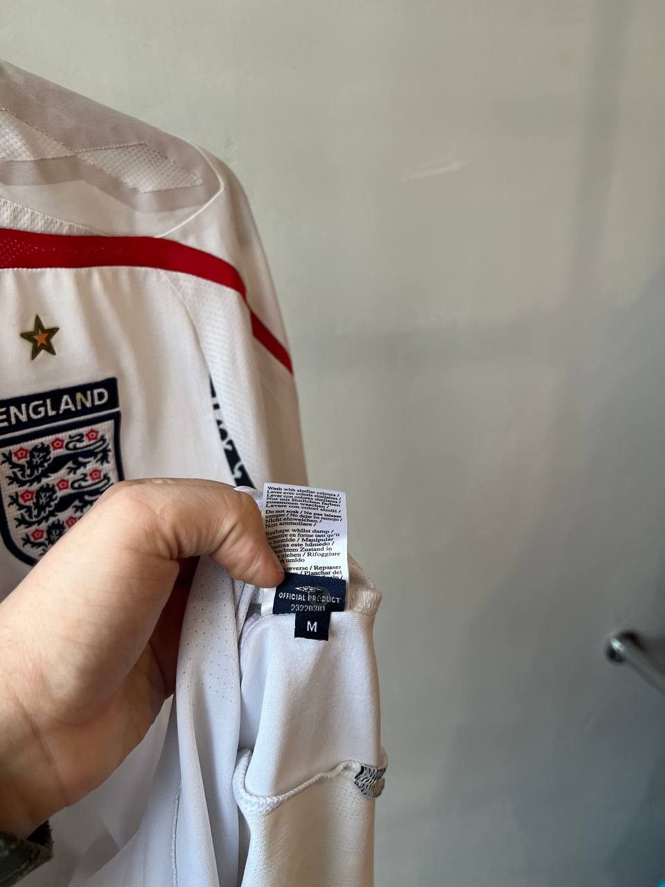 Umbro 2007/09 ENGLAND TEAM #7 WALCOTT SOCCER JERSEY FOOTBALL SHIRT Size US M / EU 48-50 / 2 - 13 Thumbnail