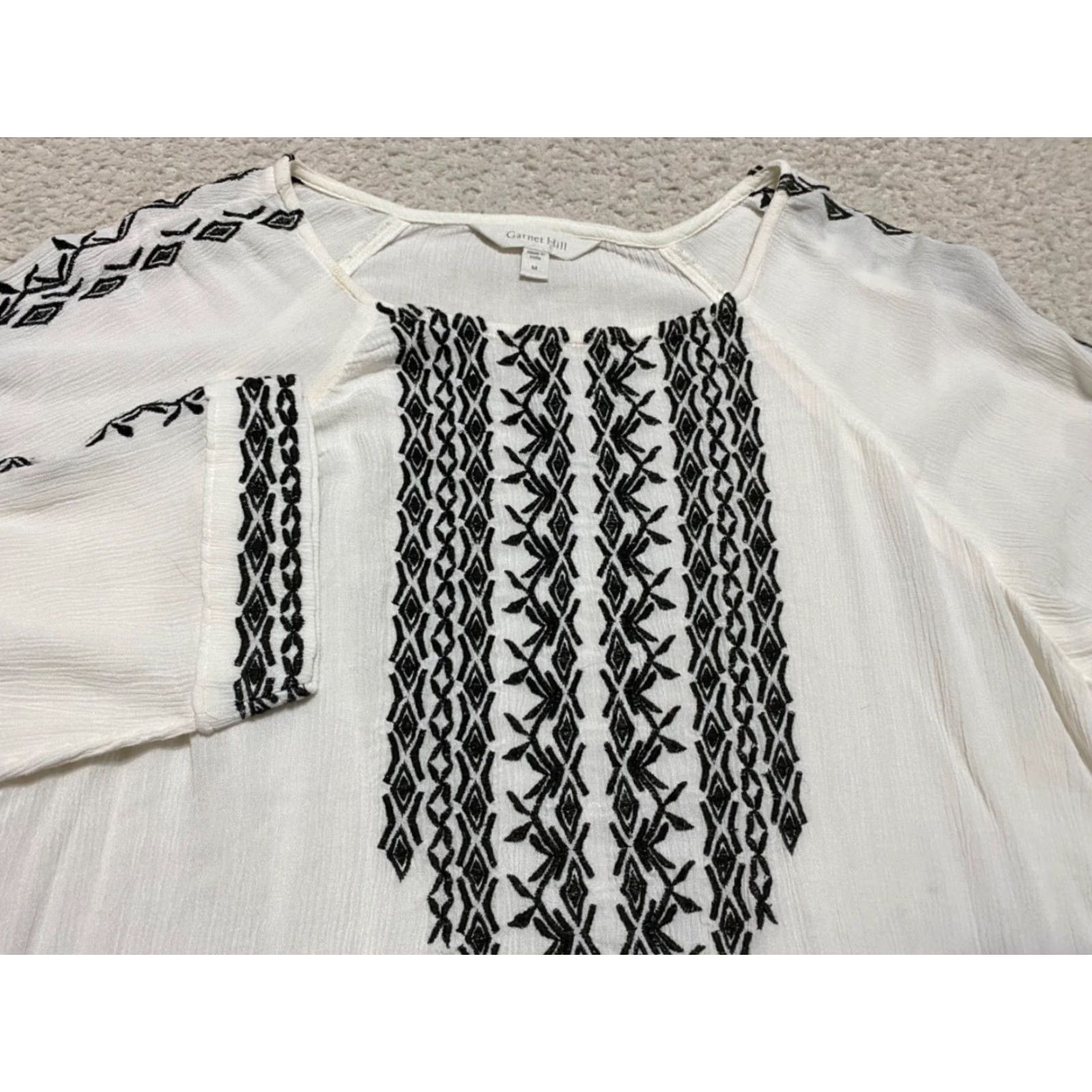 Vintage Garnet Hill Blouse Geometric 3/4 Sleeve White Embroidered Medium Womens M Shirt Womens Size M / US 6-8 / IT 42-44 - 2 Thumbnail
