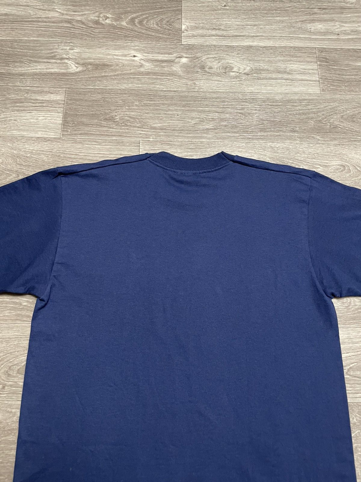 Band Tees Rare Vintage 1996 Oasis Loch Lomond Made In USA T-Shirt Size US L / EU 52-54 / 3 - 14 Thumbnail
