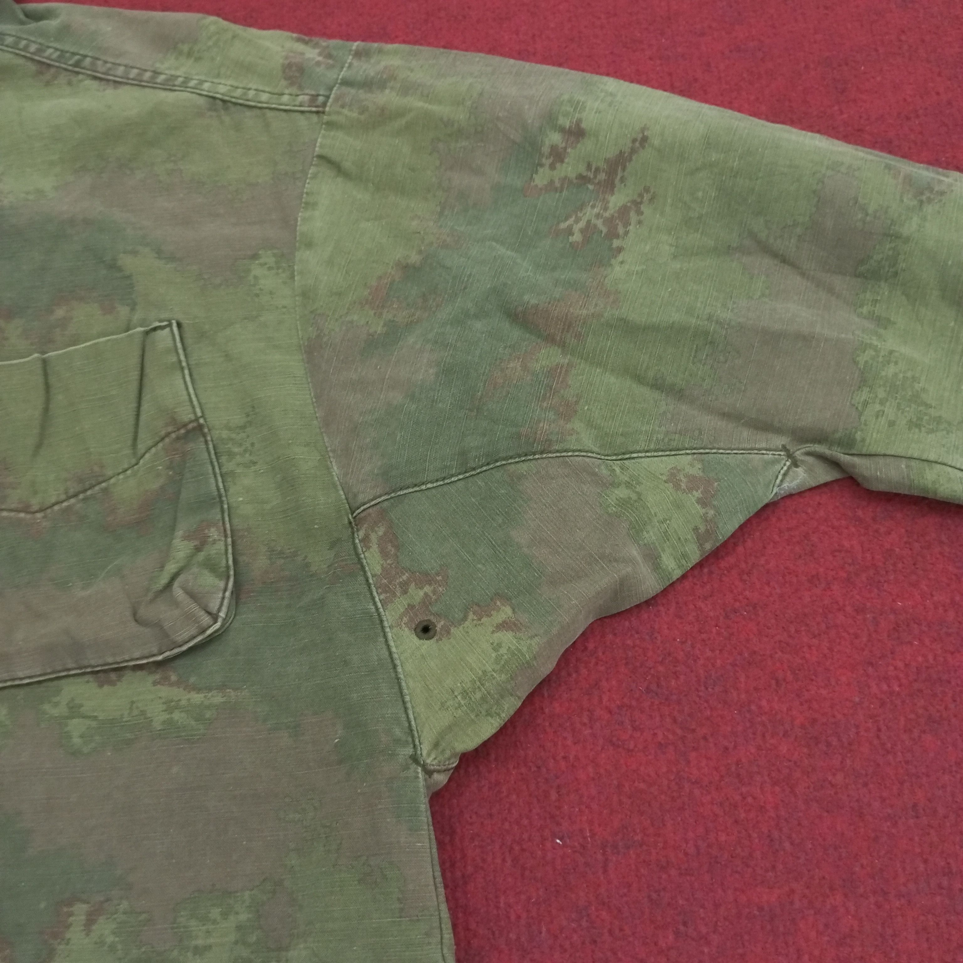 Japanese Brand × Vintage RNA Inc Japanese Brand Style Camo Double Pocket Shirt Size US XL / EU 56 / 4 - 5 Thumbnail