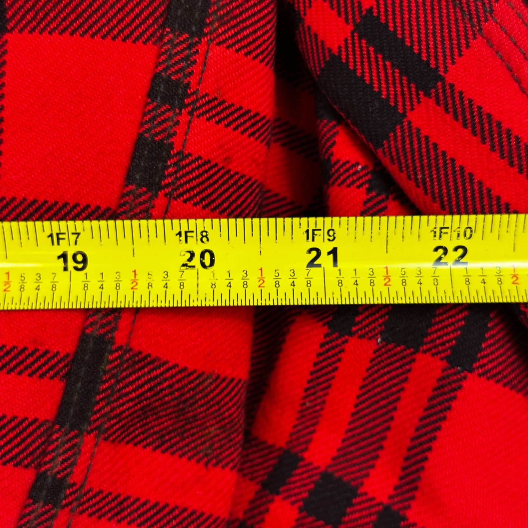Carhartt Carhartt Red & Black Plaid Insulated Bomber Jacket Medium Size US M / EU 48-50 / 2 - 4 Thumbnail