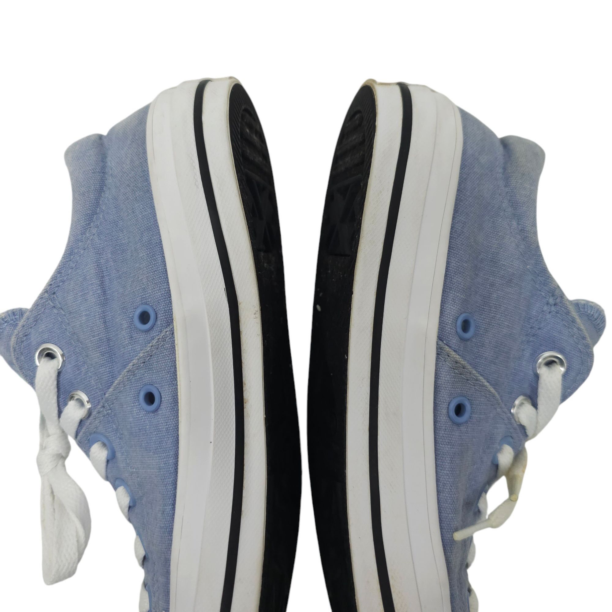 Converse Converse Chuck Taylor All Star Canvas Sneakers Womens Size 8 Size US 8 / IT 38 - 14 Thumbnail