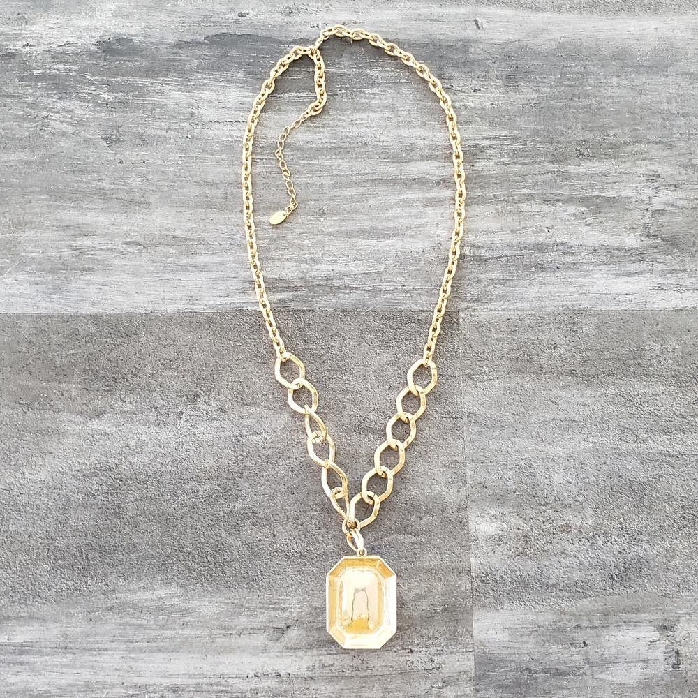 Designer Champagne Octagon Pendant Classic Necklace Size ONE SIZE - 2 Thumbnail