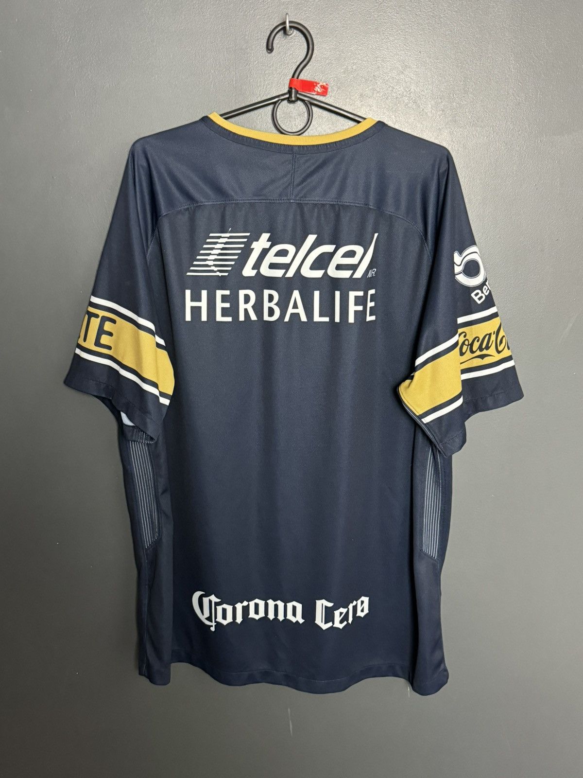 Nike Club Universidad Nacional Pumas 17/18 Home Football Jersey Size US XL / EU 56 / 4 - 2 Thumbnail