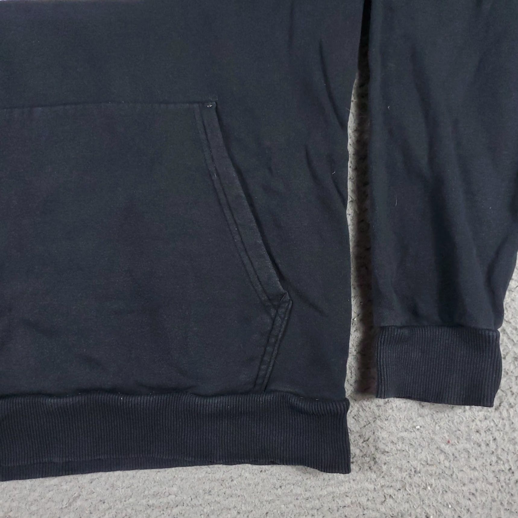 Under Armour Under Armour Hoodie Mens Medium Black Pullover Sweatshirt Sweatshirt Hoodie Sports Modern American Logo Pattern Solid Knit Size US M / EU 48-50 / 2 - 5 Thumbnail