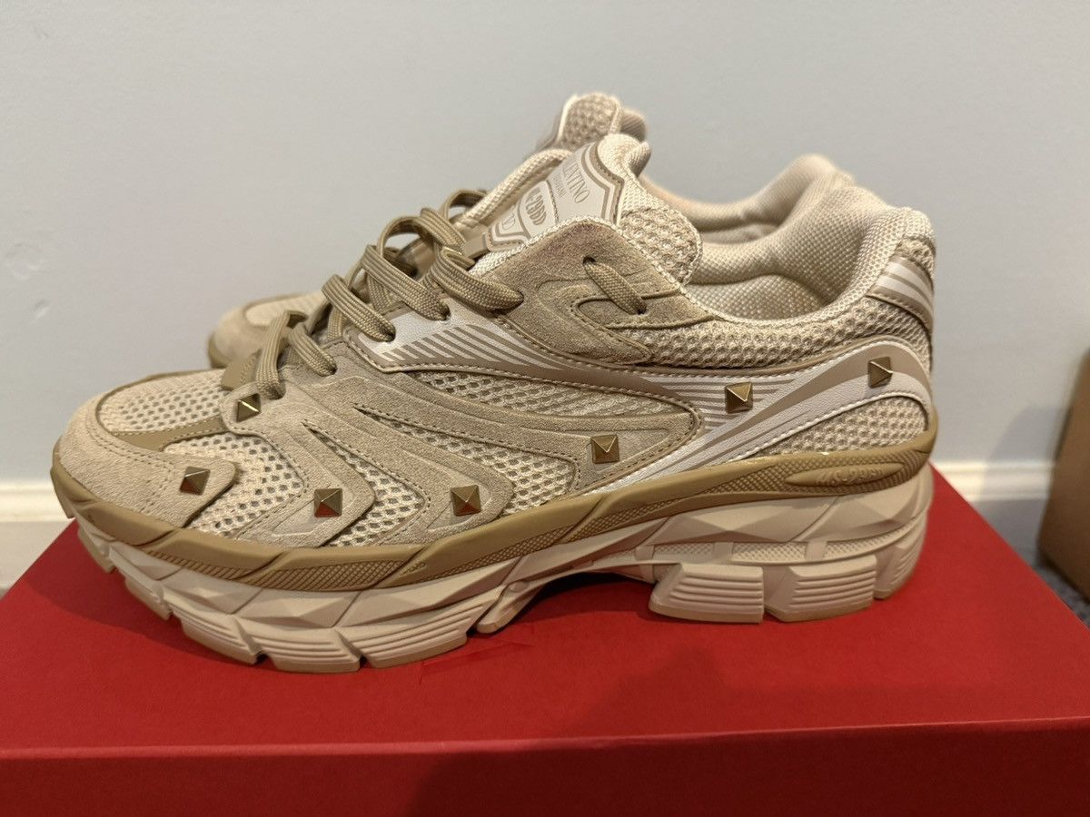 Valentino MS-2960 panelled sneakers Size US 10 / EU 43 - 1 Thumbnail