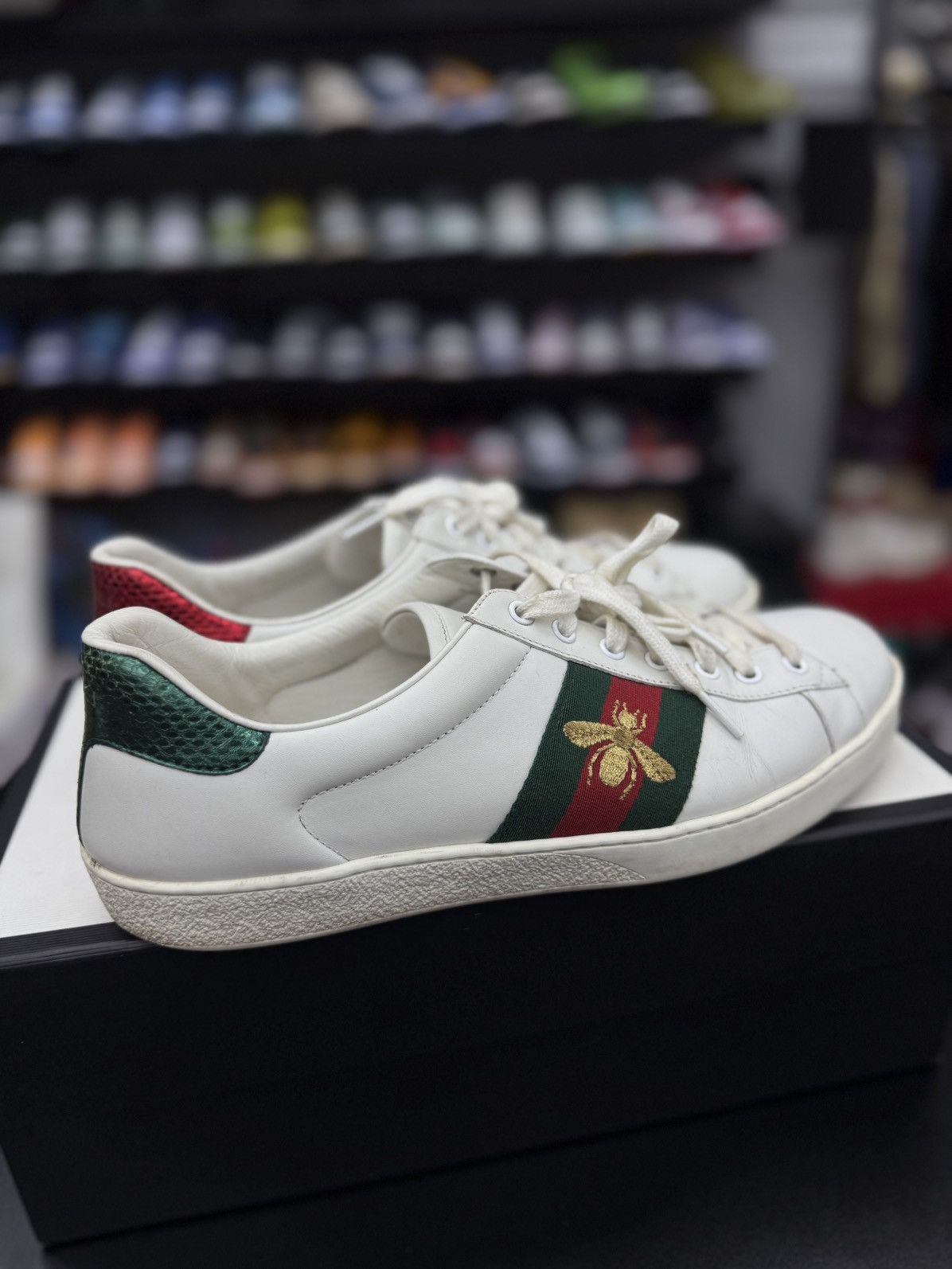 Gucci Gucci Mens Low Top Bee Sneakers Size 10G/10.5US Size US 10.5 / EU 43-44 - 10 Thumbnail