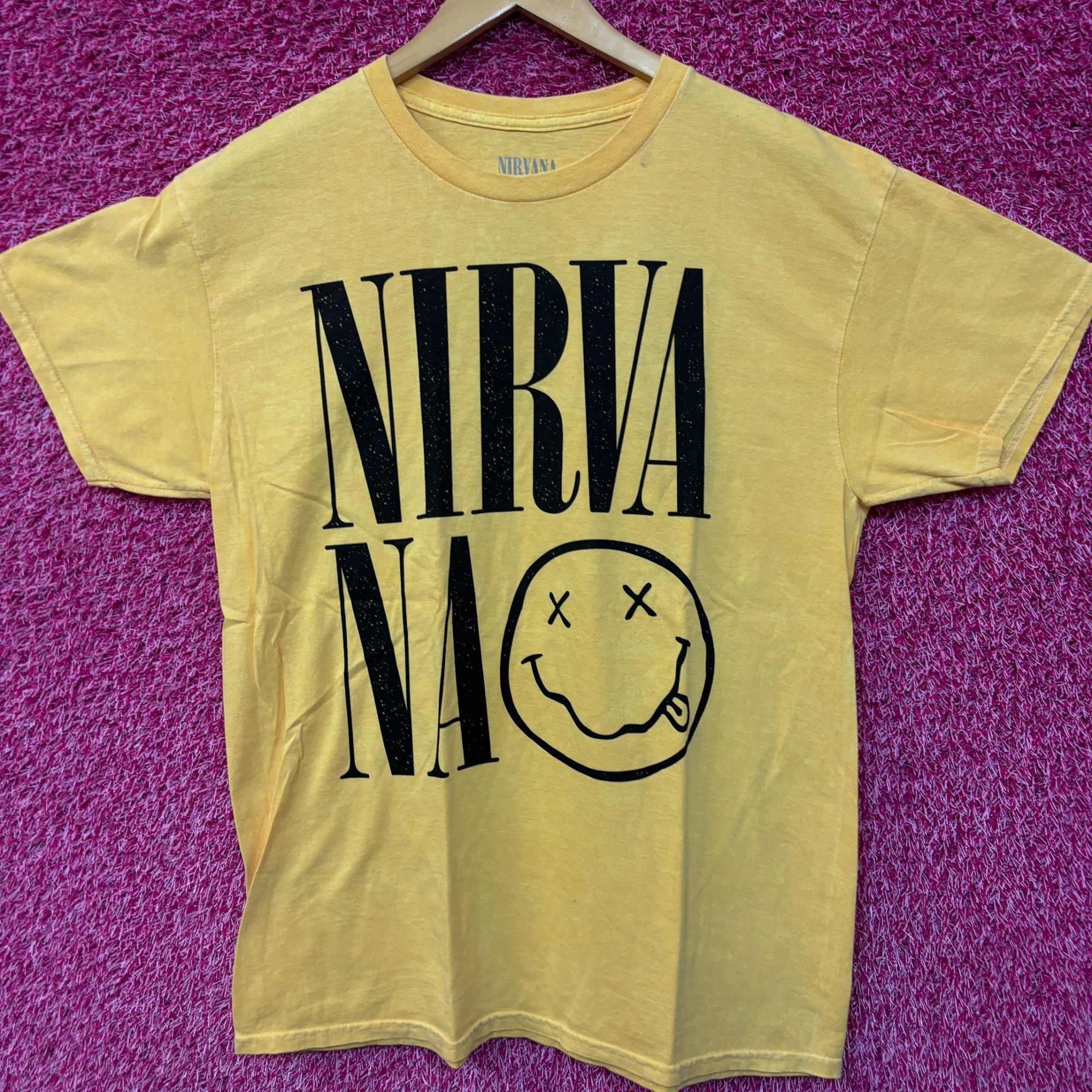 Nirvana Nirvana Spell-Out Nevermind Smiley Face Grunge Tee Large Size US L / EU 52-54 / 3 - 1 Thumbnail