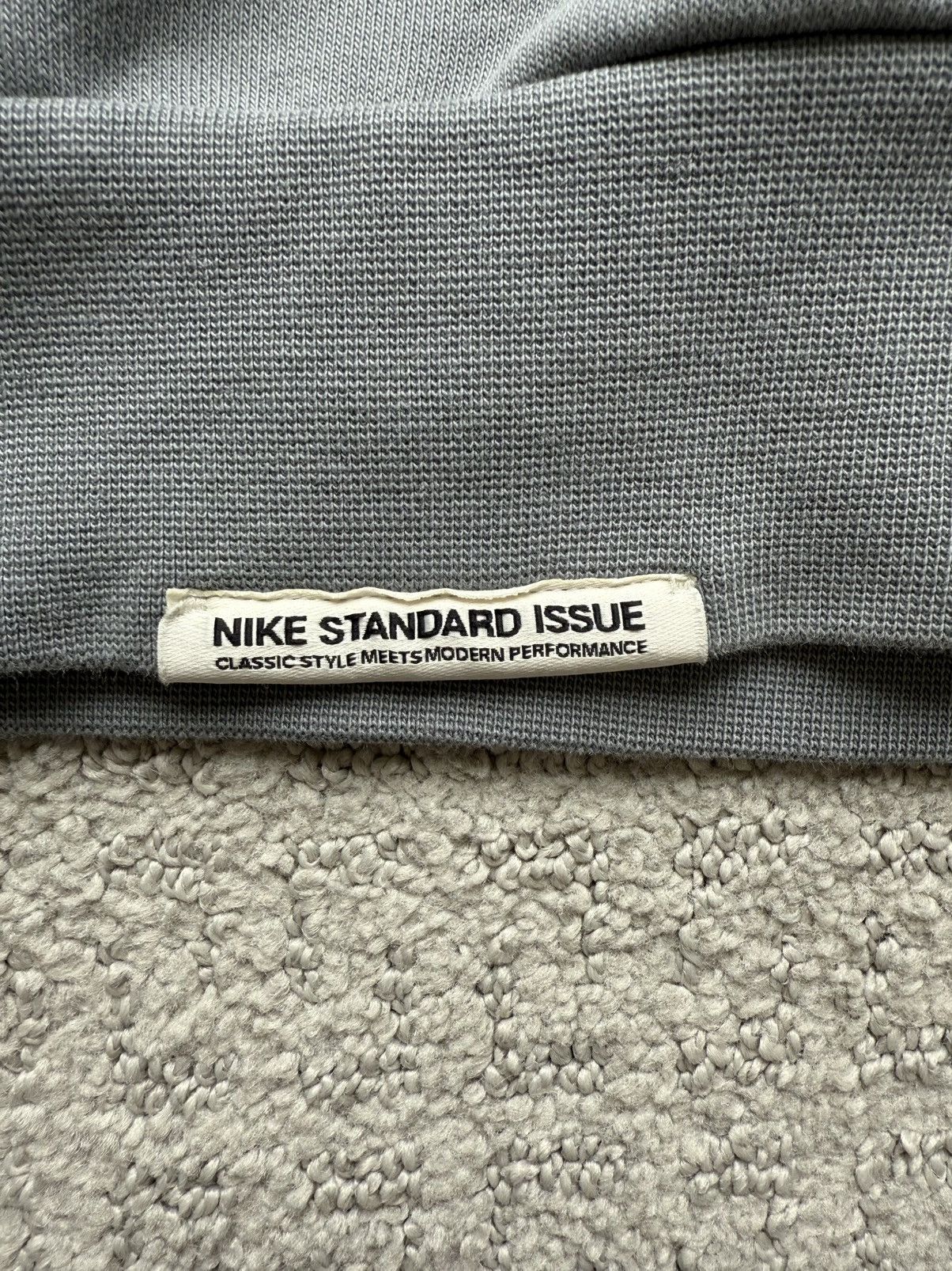 Nike Nike FC x Nike Standard Issue Loose Fit Crewneck Sweatshirt Size US M / EU 48-50 / 2 - 5 Thumbnail