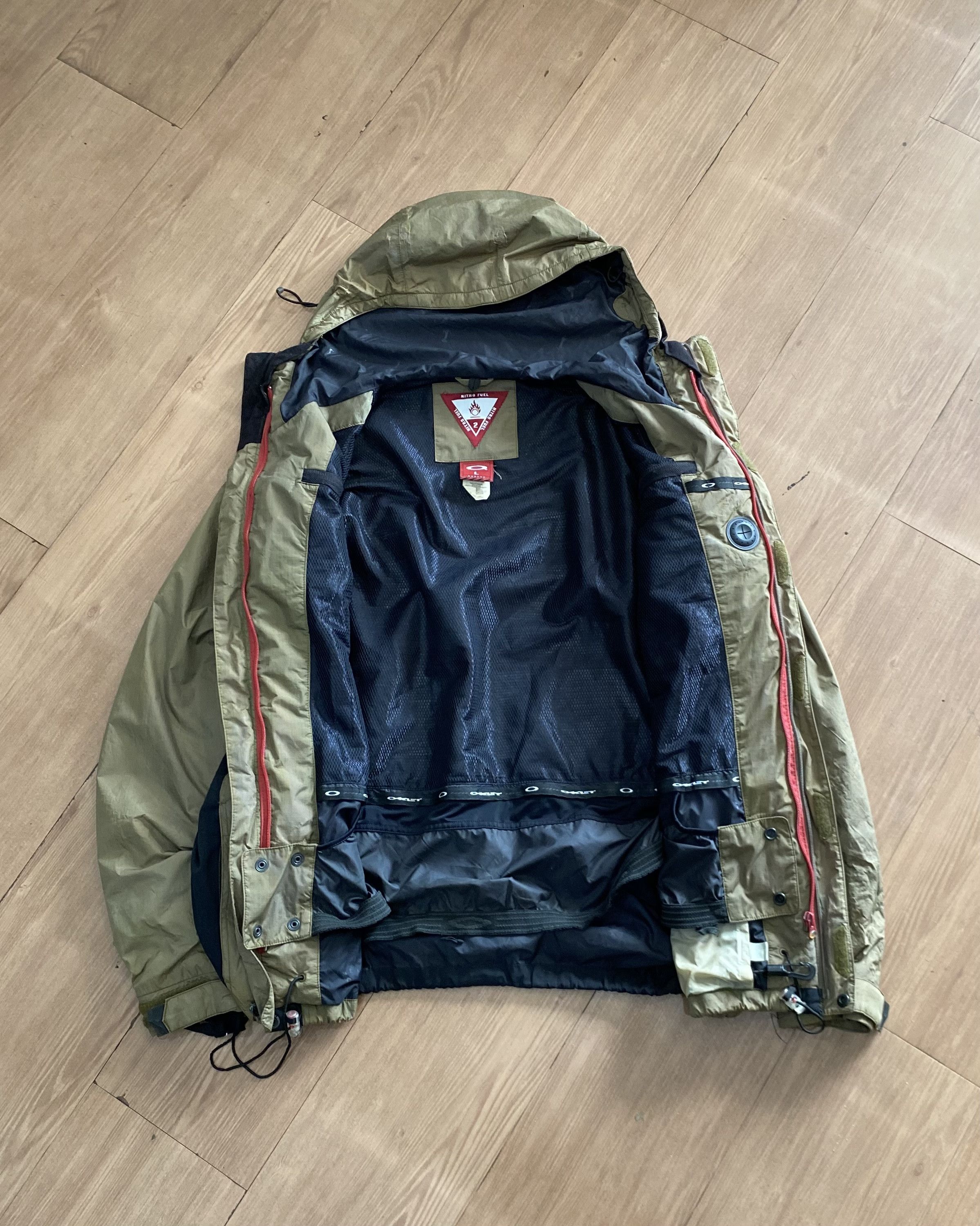 Oakley Vintage 2000s Oakley Nitro Fuel Technical Gorpcore Jacket Size US L / EU 52-54 / 3 - 7 Thumbnail