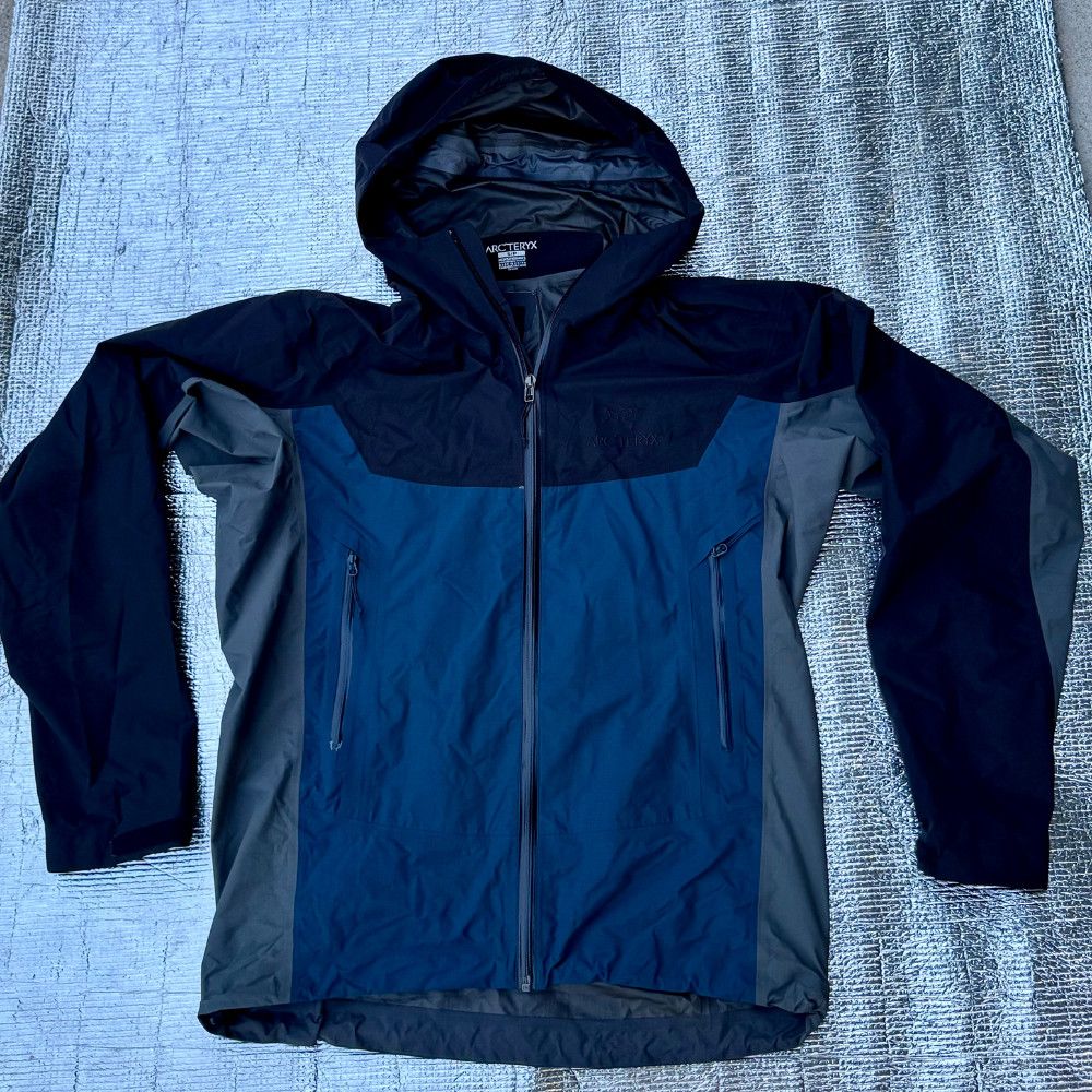 Arc'teryx Arc'teryx walk gently Beta sl shell jkt | Grailed