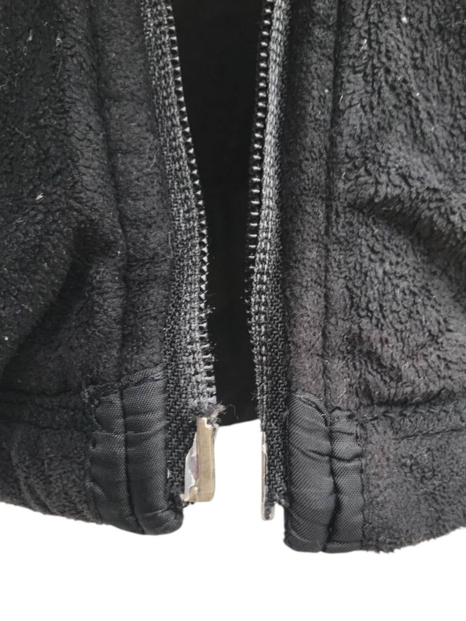 Versace × Vintage Thrashed Vintage Versace Sport Bleach Stains Fleece Jacket Size US M / EU 48-50 / 2 - 14 Thumbnail