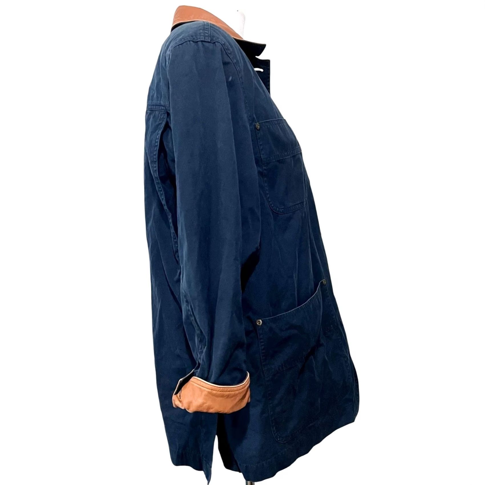Vintage VINTAGE Lizsport Barn Chore Field Jacket Women's Petite S Navy Tan Cuffs Button Size S / US 4 / IT 40 - 7 Thumbnail