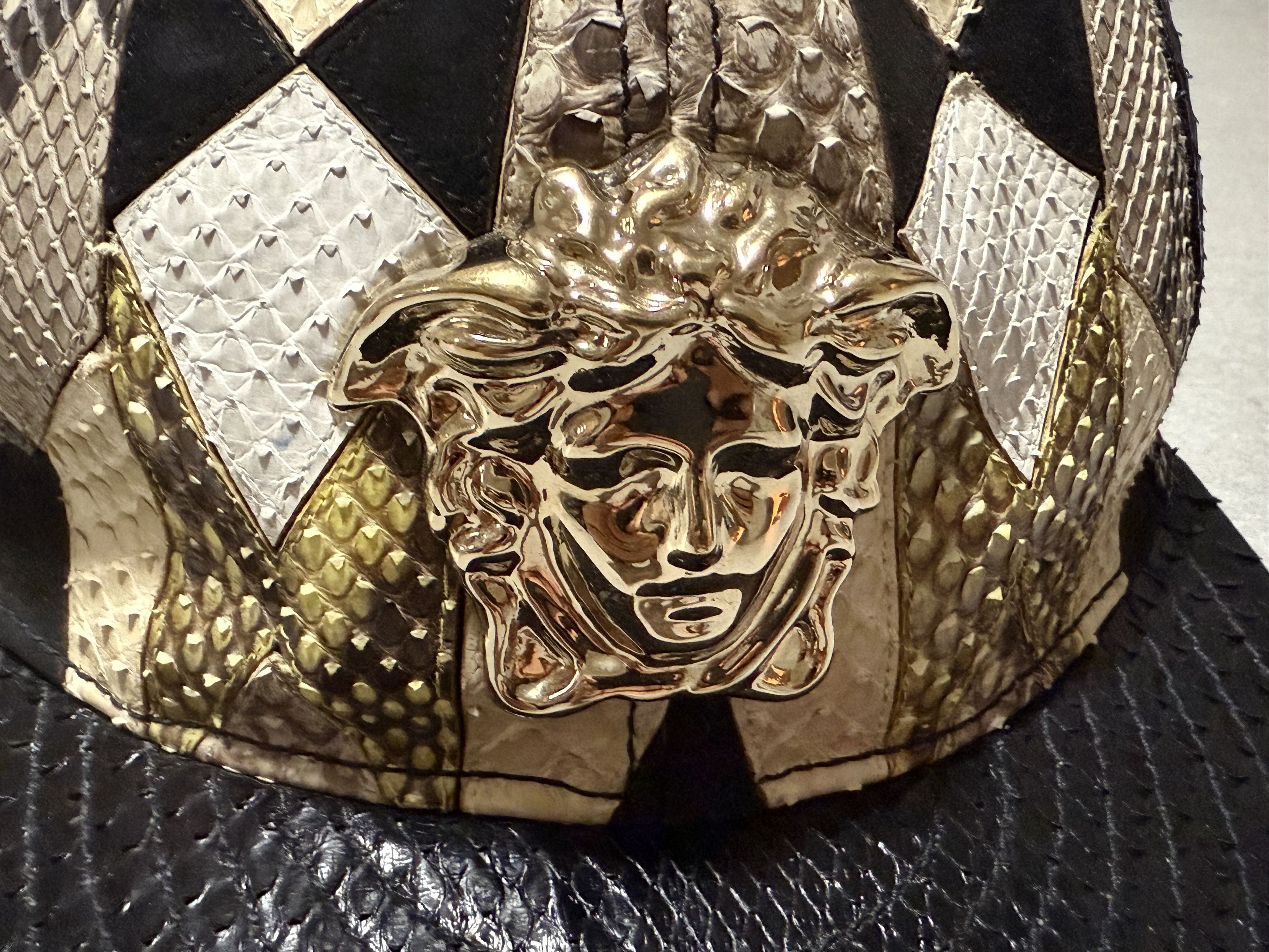 Versace VERSACE PYTHON BASEBALL HAT 6 5/8 SIZE XS MENS/ MED YOUTH Size ONE SIZE - 9 Thumbnail