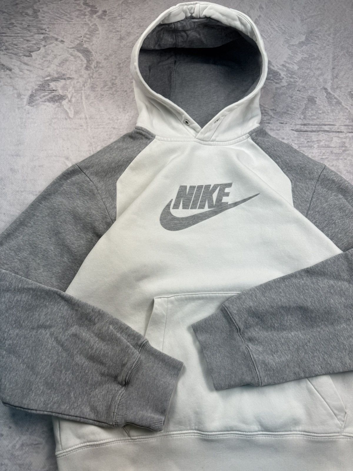 Nike × Vintage NIKE VINTAGE CENTER LOGO OVERSIZE BOXY HOODIE Size US S / EU 44-46 / 1 - 6 Thumbnail