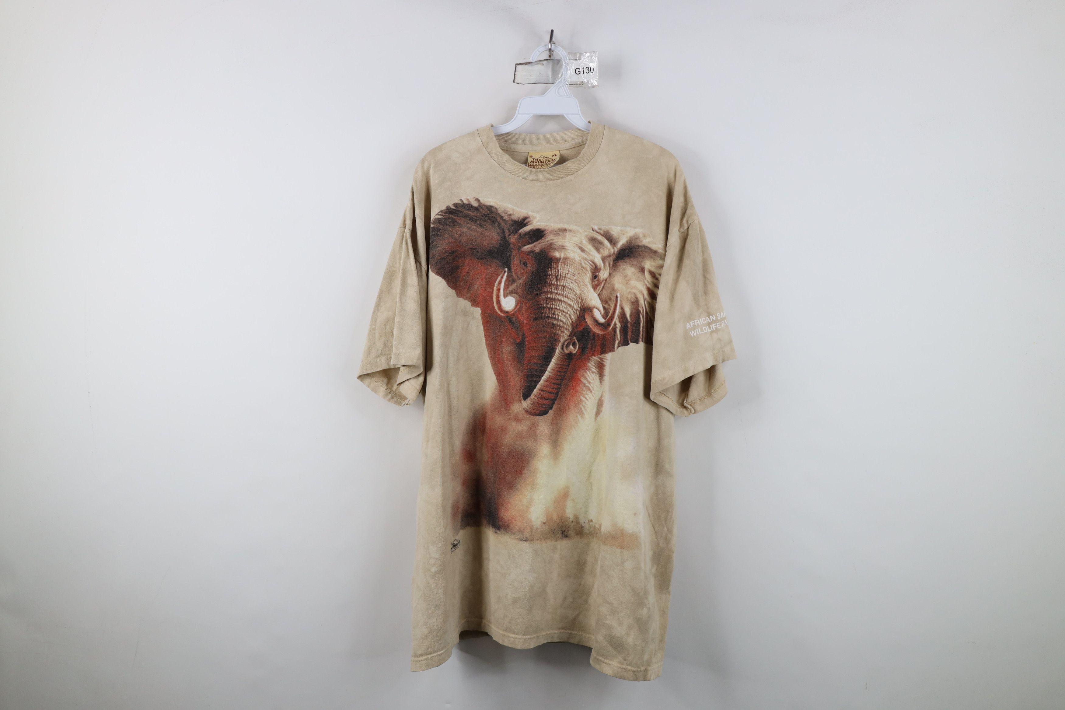 Vintage Vintage Y2K 2002 Streetwear Elephant Wildlife T-Shirt Size US XL / EU 56 / 4 - 1 Thumbnail
