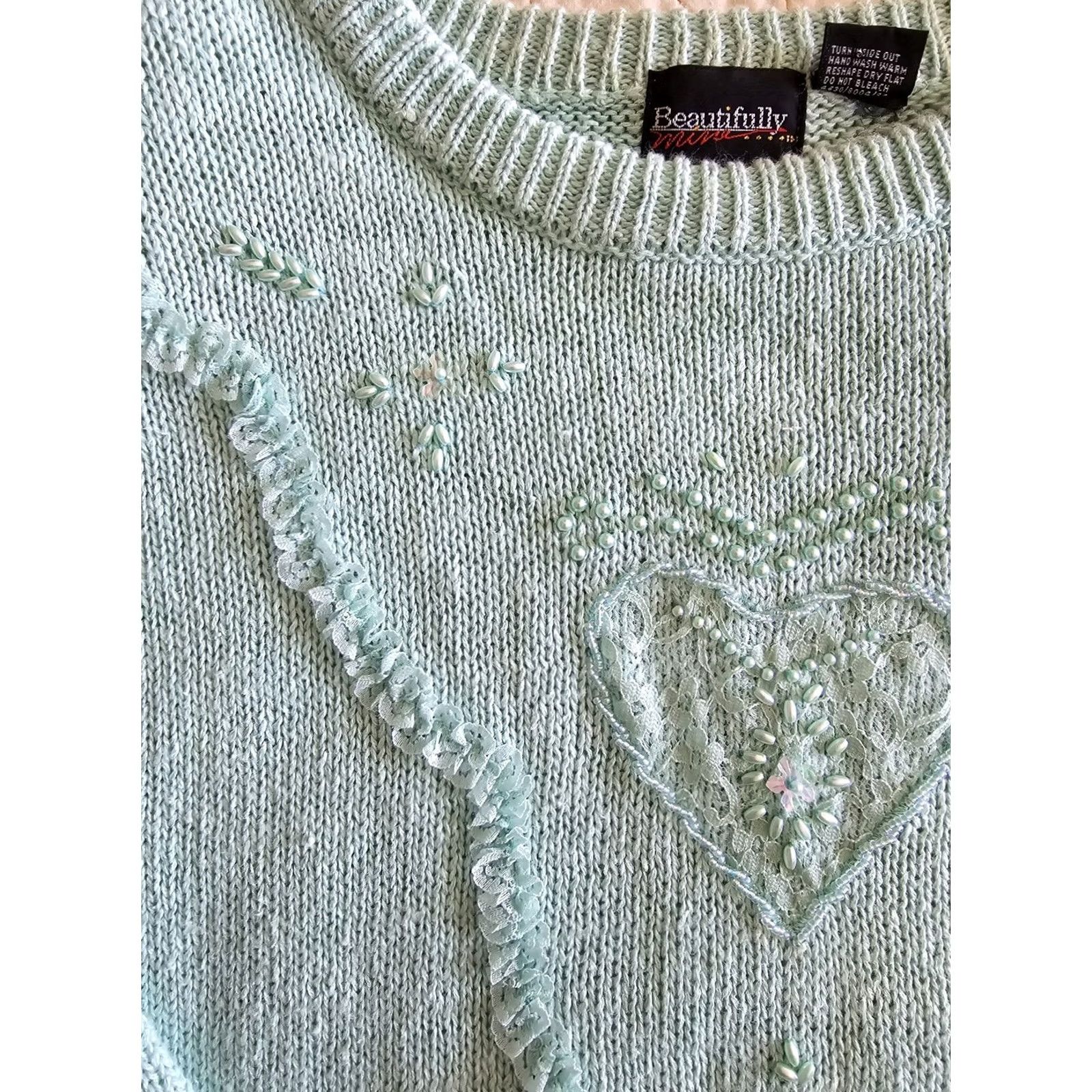 Vintage VINTAGE 80s Mint Green Beaded Heart Sweater Womens Medium Cottagecore Grandmacore Green 1980s Kitsch Teacher 1980s 1990s Size M / US 6-8 / IT 42-44 - 2 Thumbnail