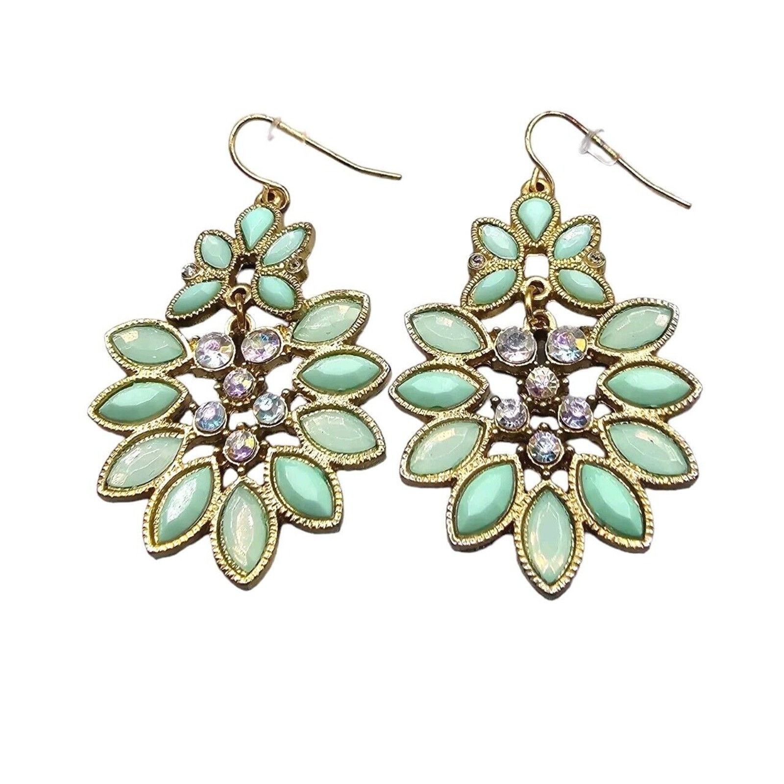 The Unbranded Brand Clustered Mint Green Beaded Dangle Drop Pierced