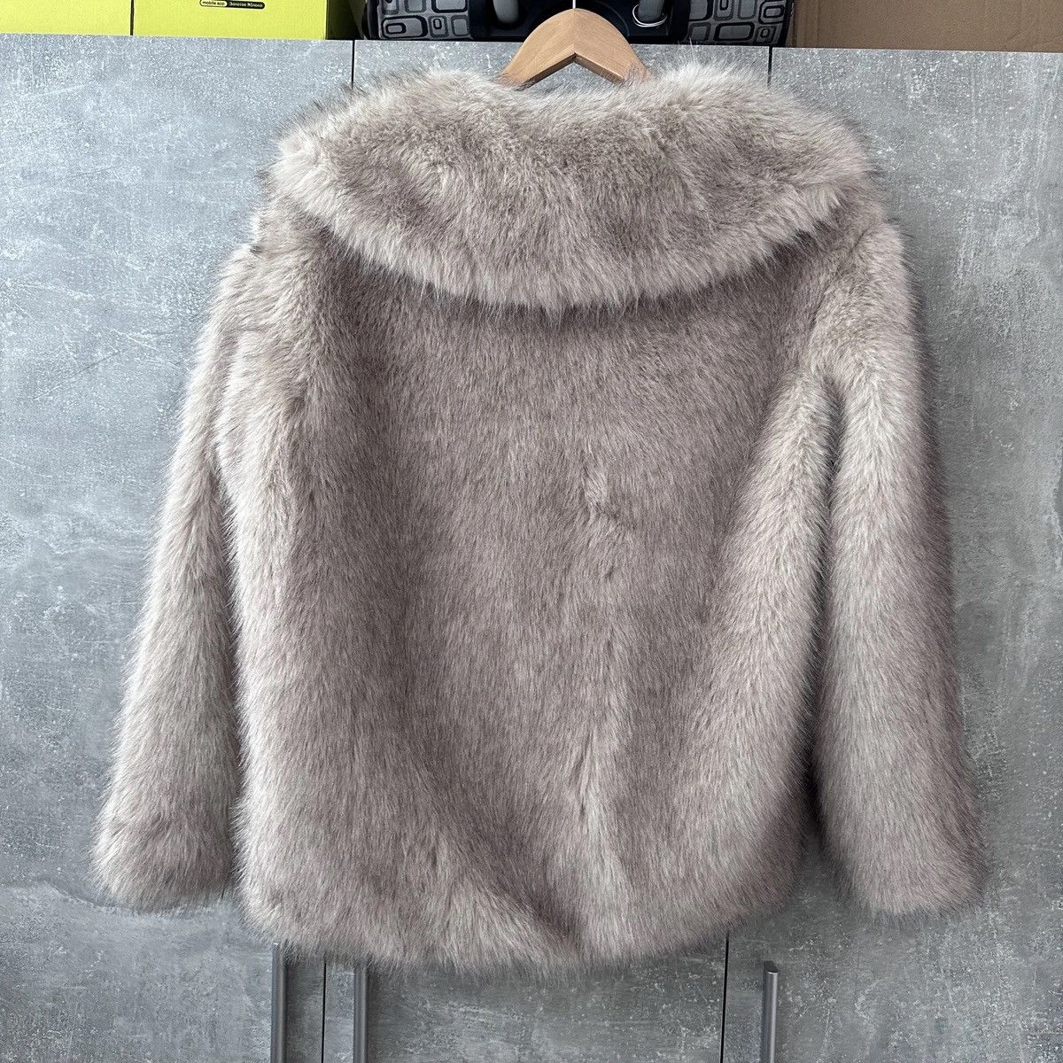 Other × Vintage Fluffy Oversized Luxury Fashion Faux Fur Coat Jacket Size M / US 6-8 / IT 42-44 - 7 Thumbnail