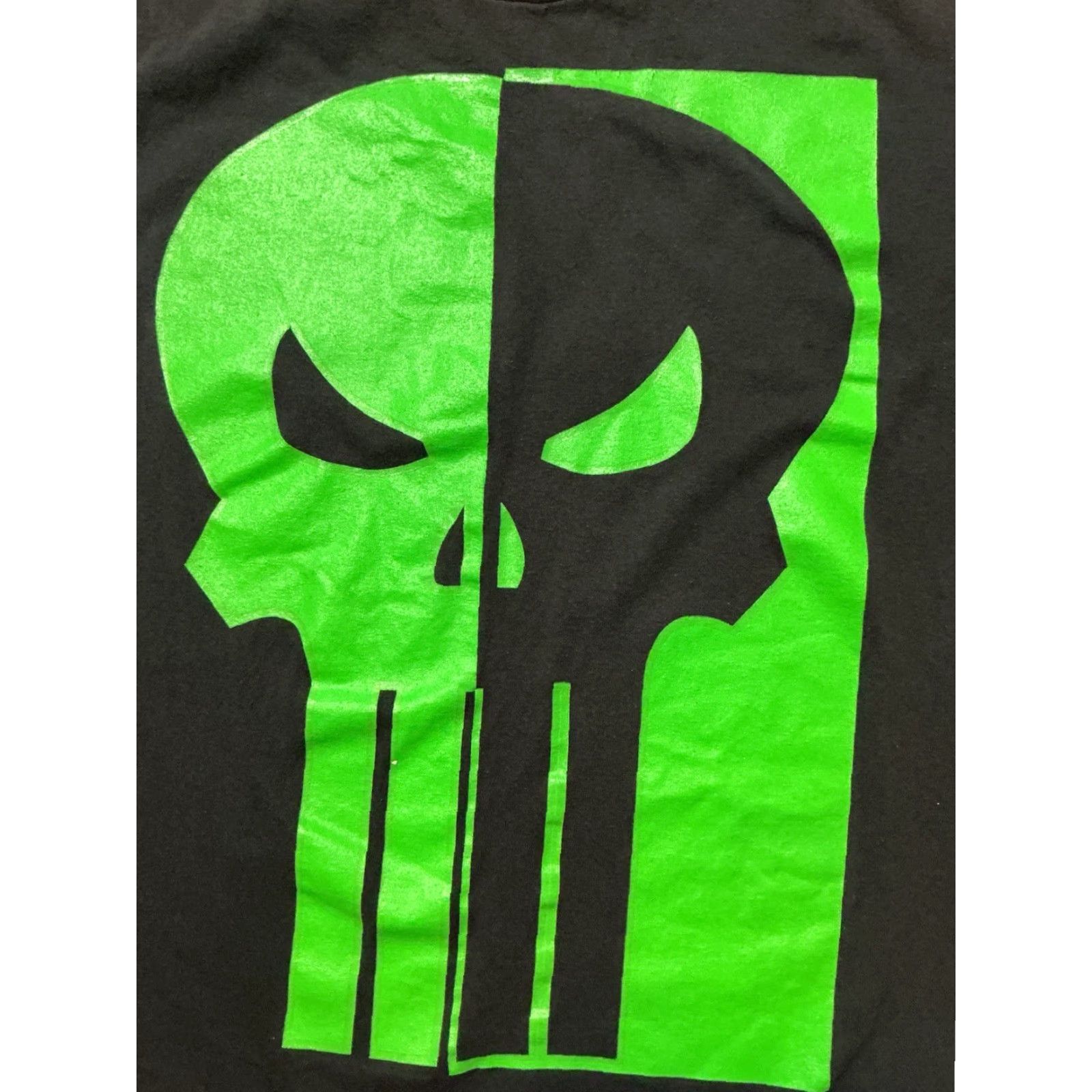 Vintage VINTAGE Marvel Comics Mad Engine The Punisher Skull Graphic Black S/S T-Shirt M Mens Size US M / EU 48-50 / 2 - 6 Thumbnail