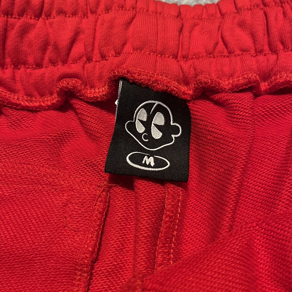Plague Boulevard New Lil Darkie Small Dark One Cartoon Cross Red Sweat Shorts Size US 32 / EU 48 - 4 Thumbnail