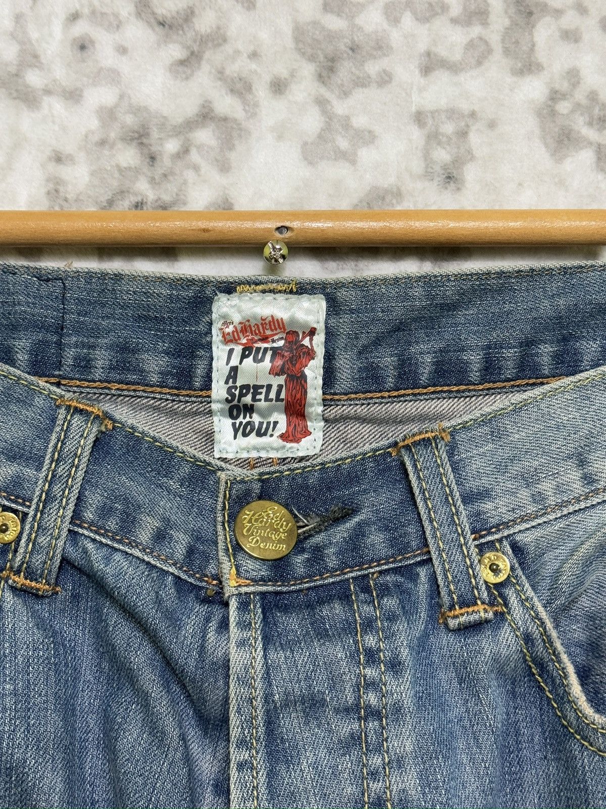 Ed Hardy Vintage Ed Hardy Claw Mark Distress Patch Back Pocket Denim Size US 32 / EU 48 - 7 Thumbnail