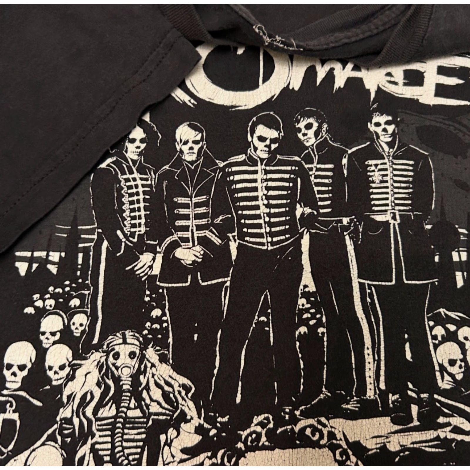 Vintage VINTAGE My Chemical Romance The Black Parade MCR Band Tee Shirt Y2K Mens Size M Black Shirt Band Emo Rock Punk 2000s Mens Size US M / EU 48-50 / 2 - 2 Thumbnail