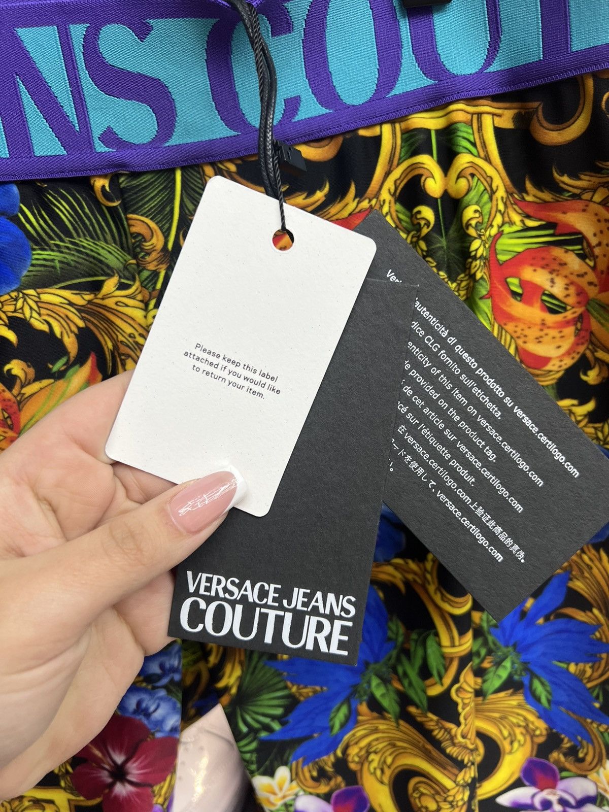 Versace Versace Tropical Shorts Size US 42 / EU 58 - 3 Thumbnail