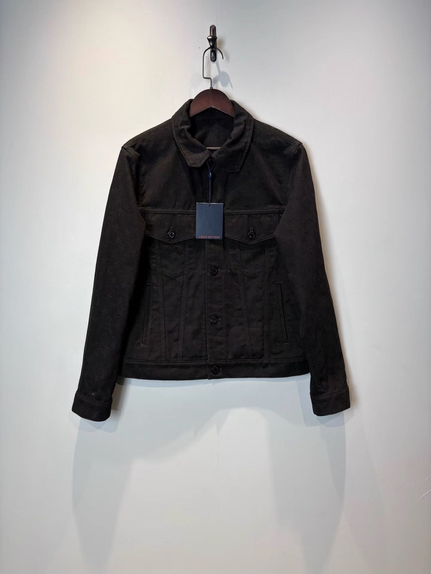 Louis Vuitton Louis Vuitton Light Monogram Denim Trucker Jacket K36 Size US M / EU 48-50 / 2 - 1 Thumbnail