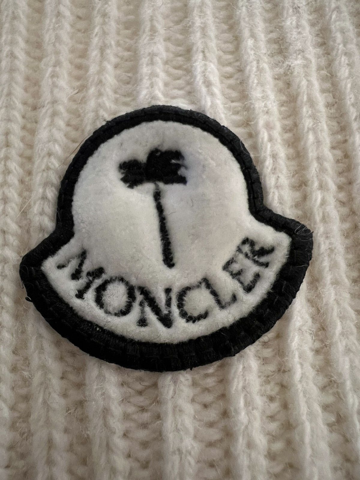 Moncler × Palm Angels Moncler Palm Angels Berretto Tricot Size ONE SIZE - 2 Thumbnail