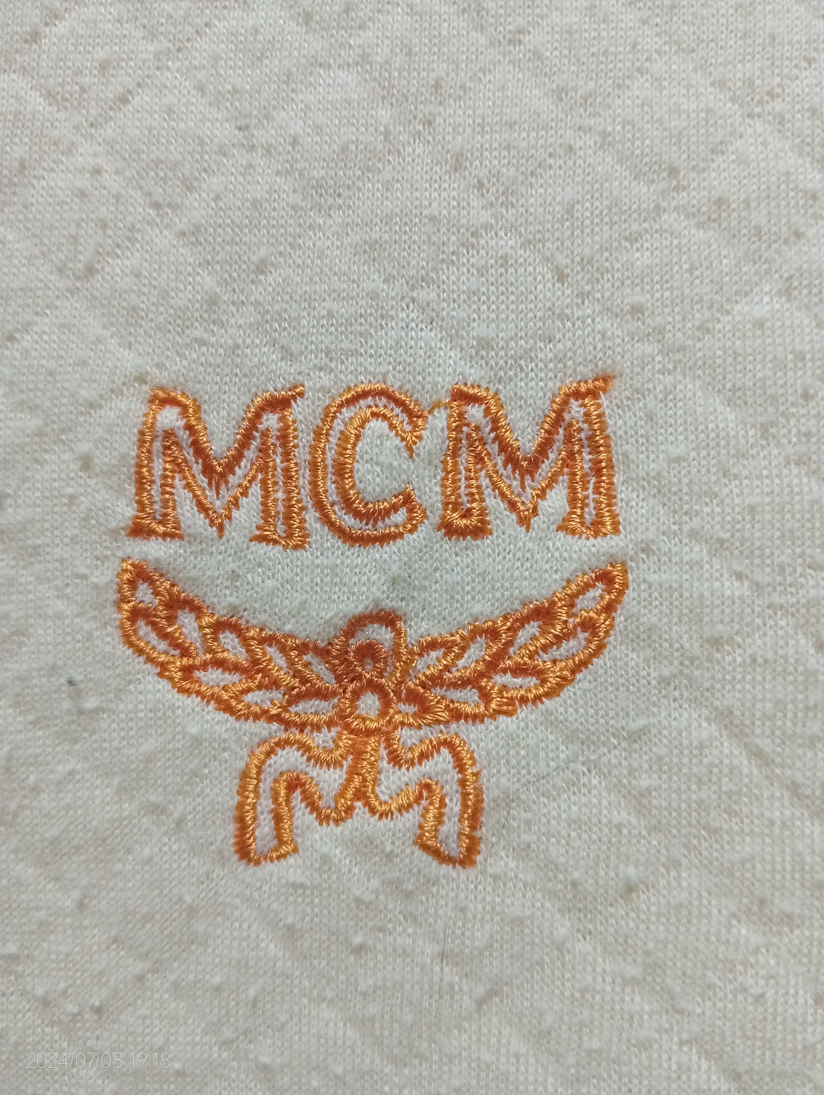 MCM MCM Crewneck Sweatshirt Size US L / EU 52-54 / 3 - 9 Thumbnail