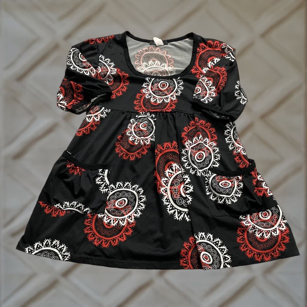 Vintage Urban Rose Blouse Shirt Juniors XL Black Geometric Short Sleeve Belted Scoop Neck Tunic Style Womens Size XL / US 12-14 / IT 48-50 - 1 Thumbnail