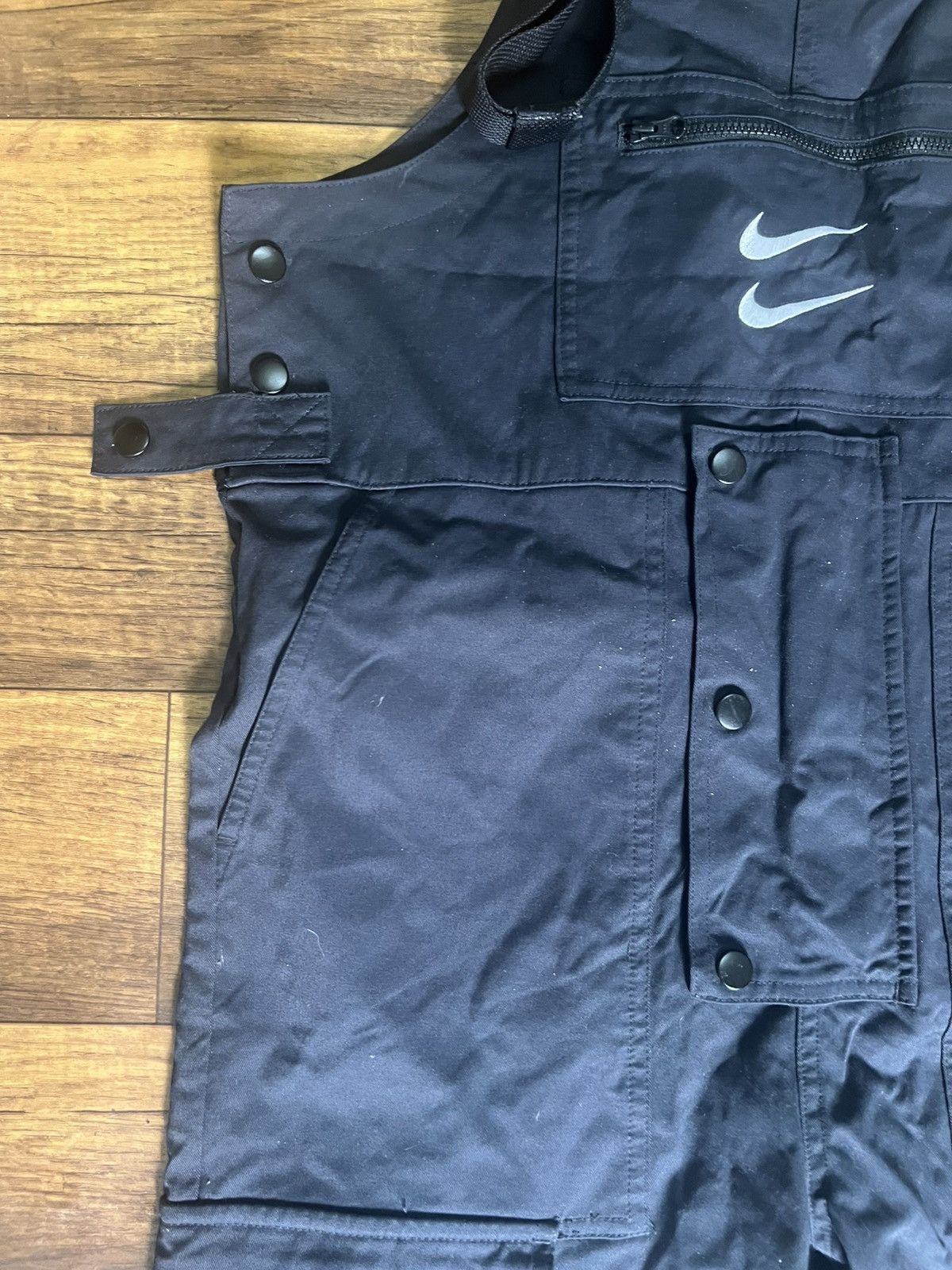 Nike Nike Sportswear Swoosh Overalls Black Cargo Bibs Men’s Small Size US 32 / EU 48 - 19 Thumbnail