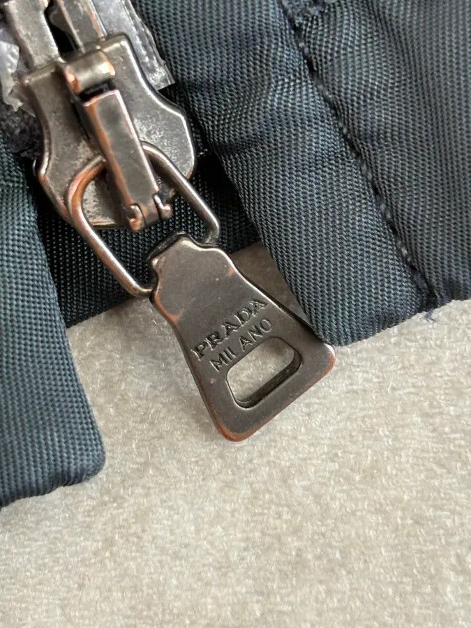 Prada AW2011 Prada Dark Green Nylon Light Jacket Size US M / EU 48-50 / 2 - 9 Thumbnail