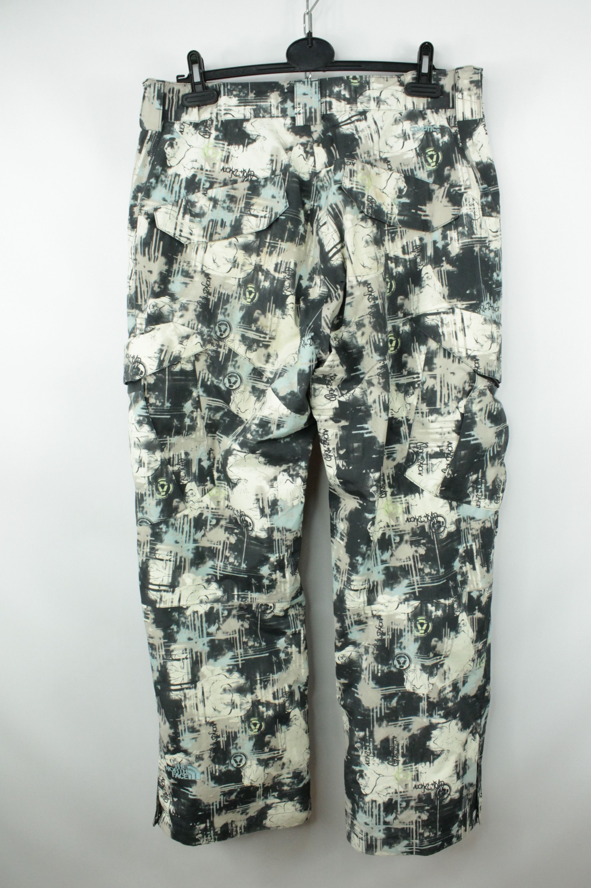 The North Face The North Face Cryptic Hyvent Camo Ski Cargo Pants Size US 32 / EU 48 - 8 Thumbnail